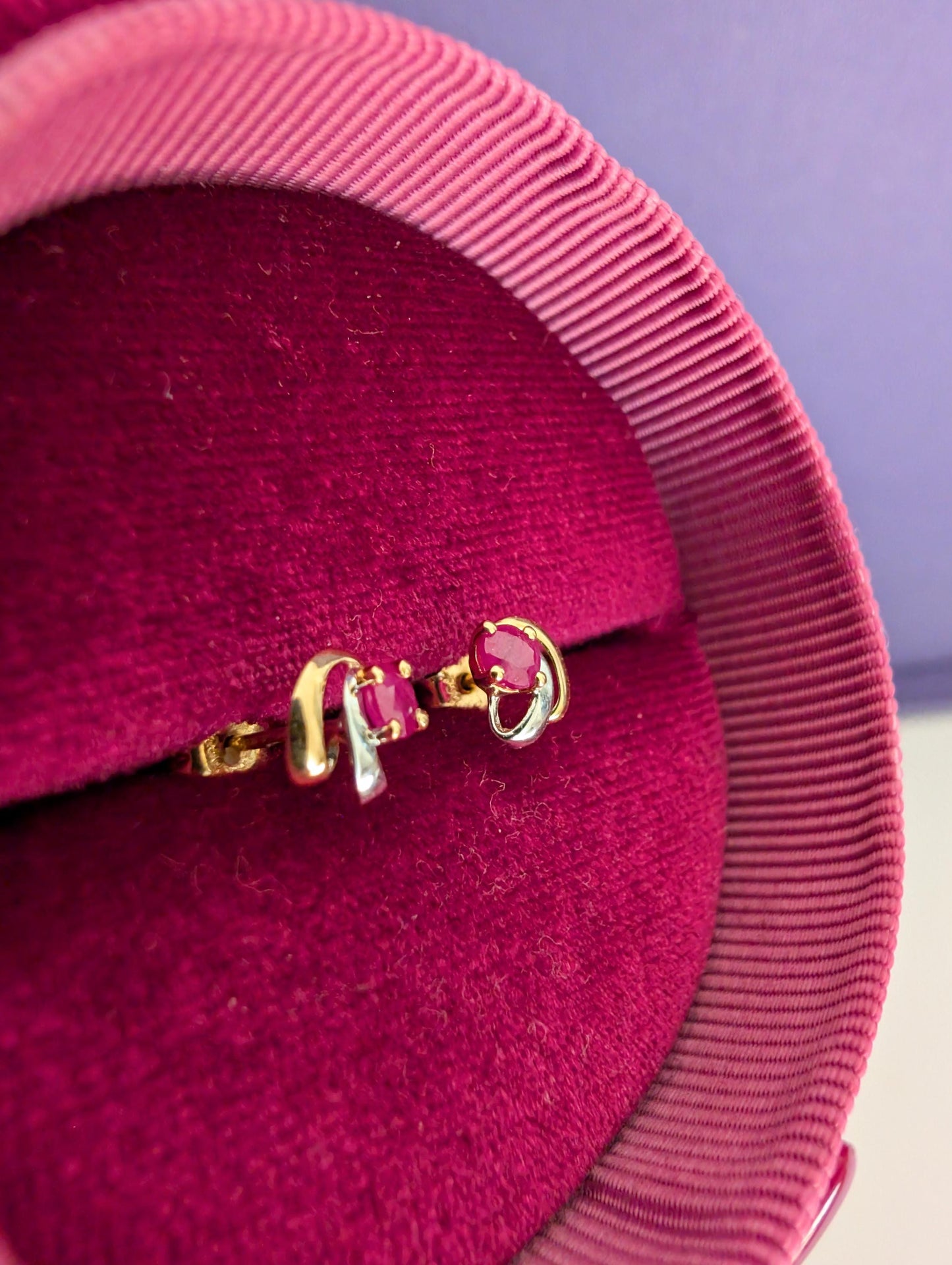 Vintage 18k Gold Ruby Diamond Stud Earrings