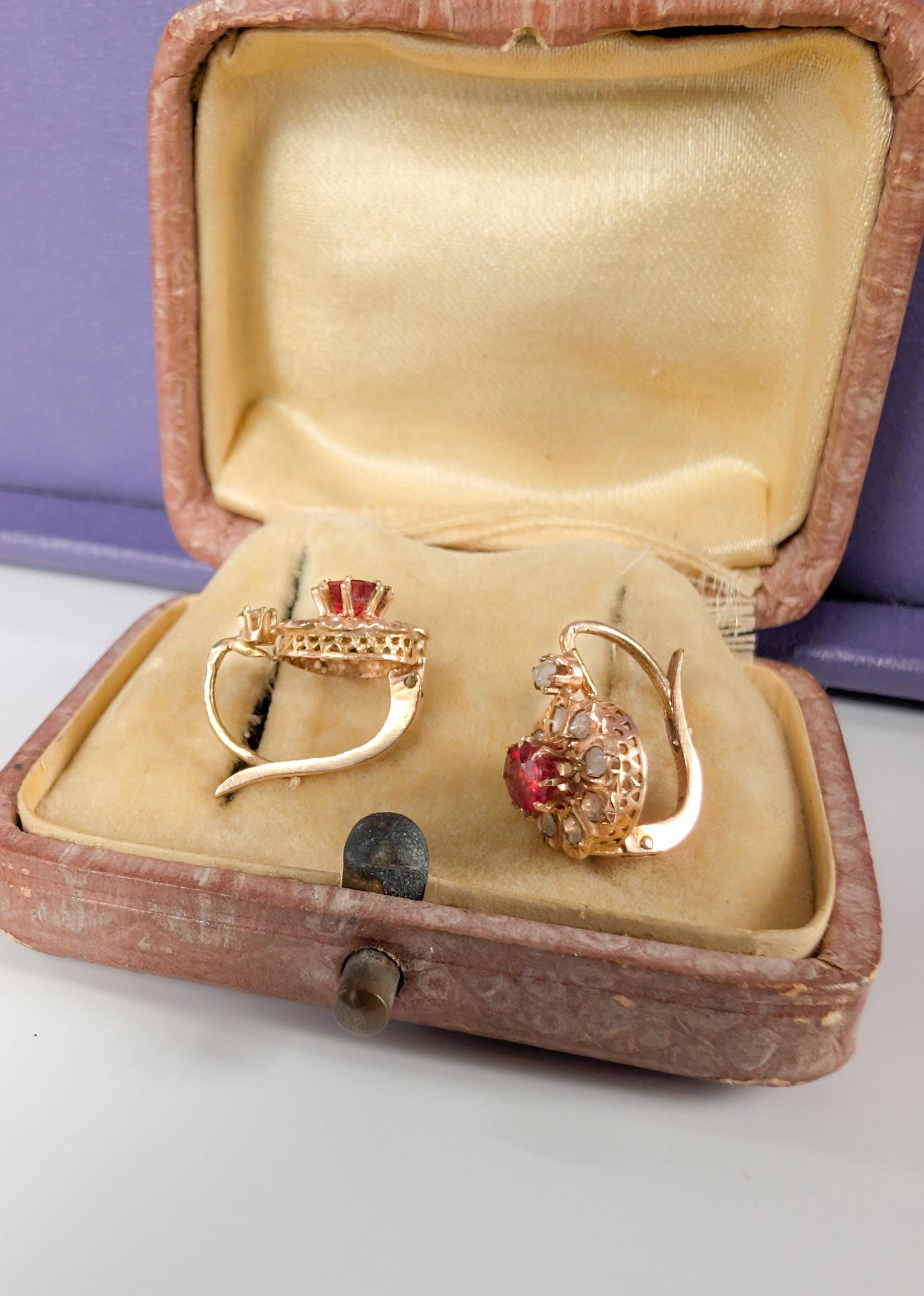 Antique Edwardian 18K Gold Garnet Diamond Daisy Earrings