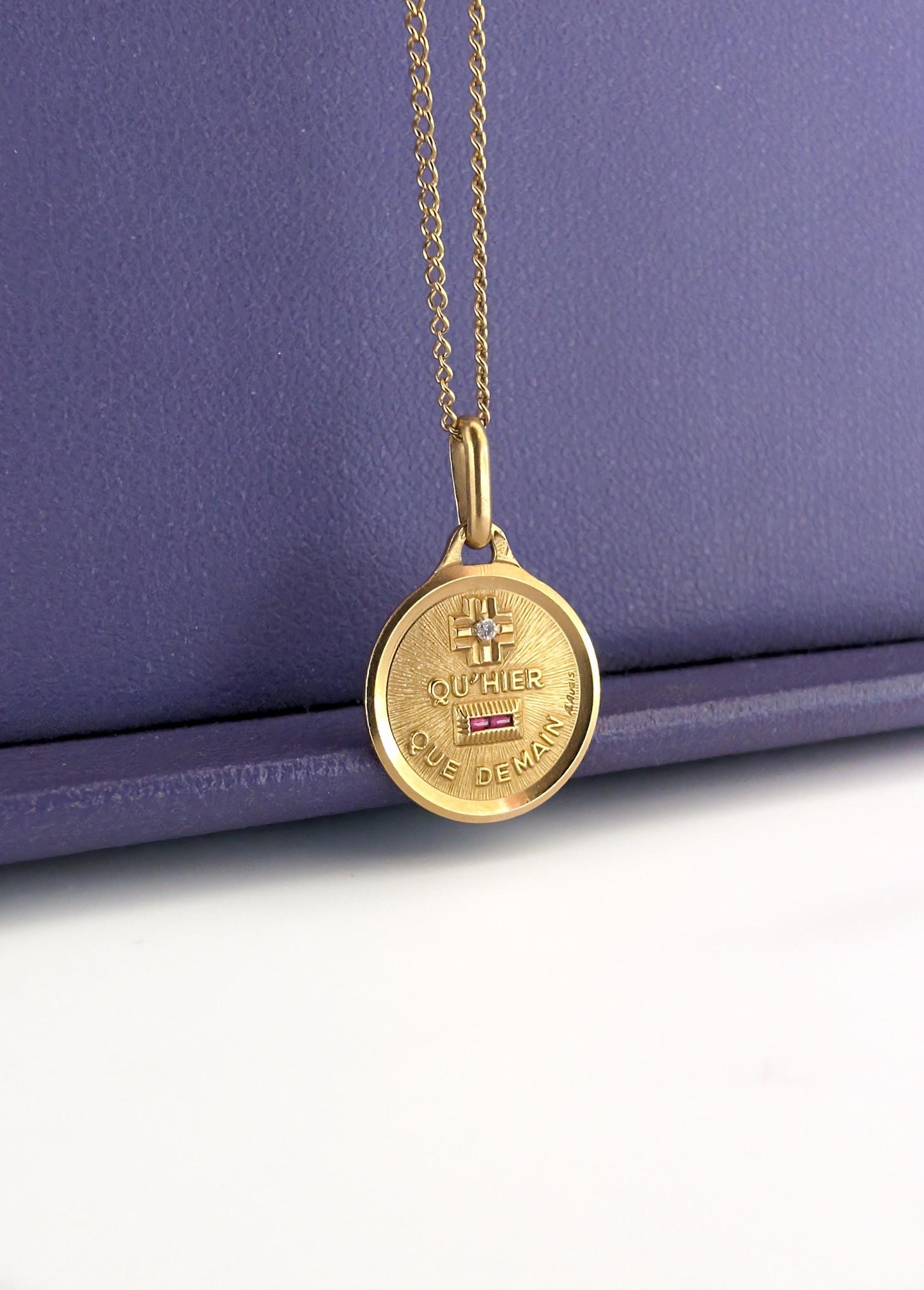 18K Authentic Plus qu'hier et moins que demain Eternal Love medallion Original Augis charm Diamond and Ruby Solid gold pendant love pendant