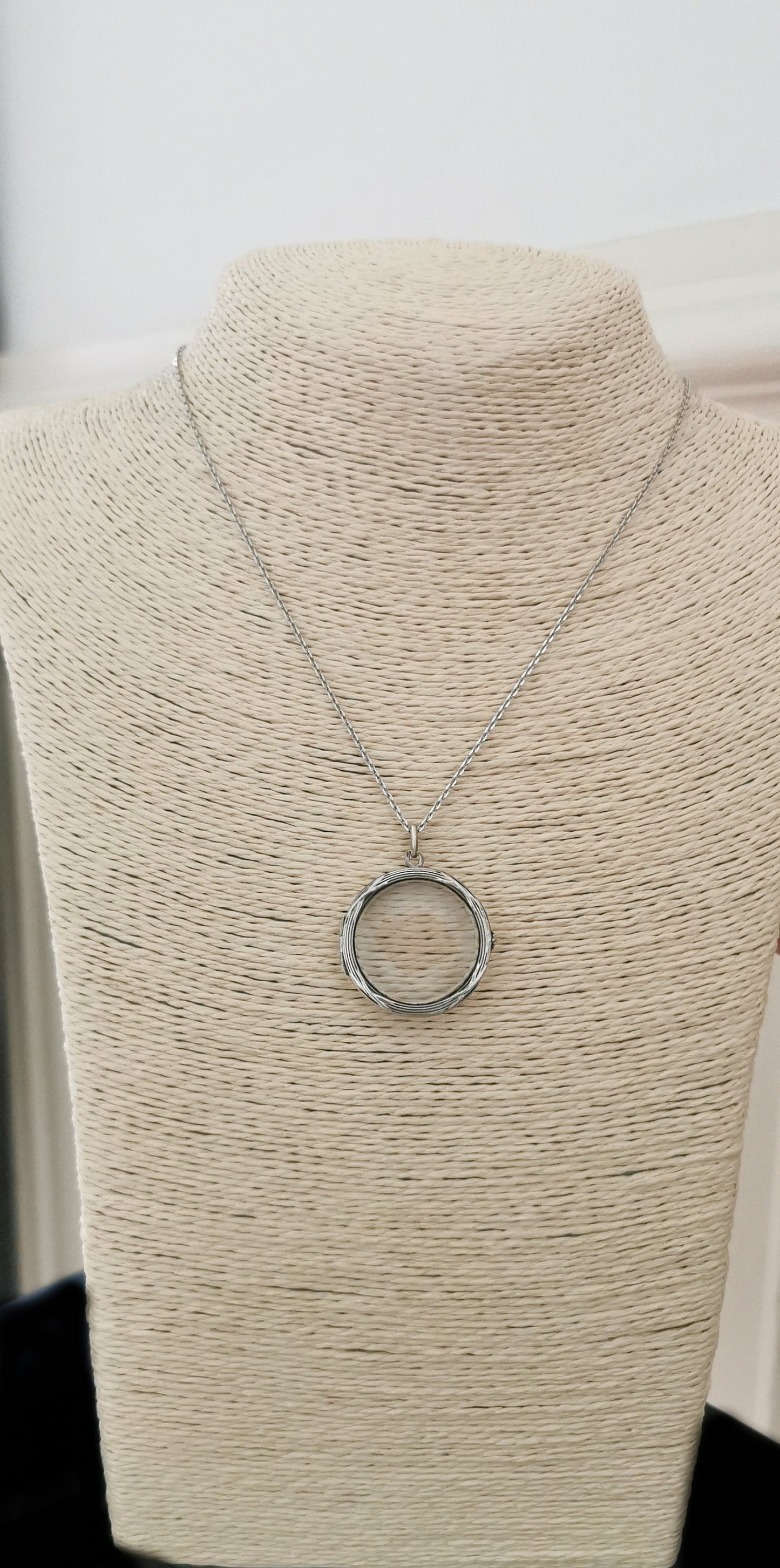 Antique 1900 Edwardian Silver French locket Silver glass locket Antique Photo holder Antique porte photo Glass locket Gift for Her