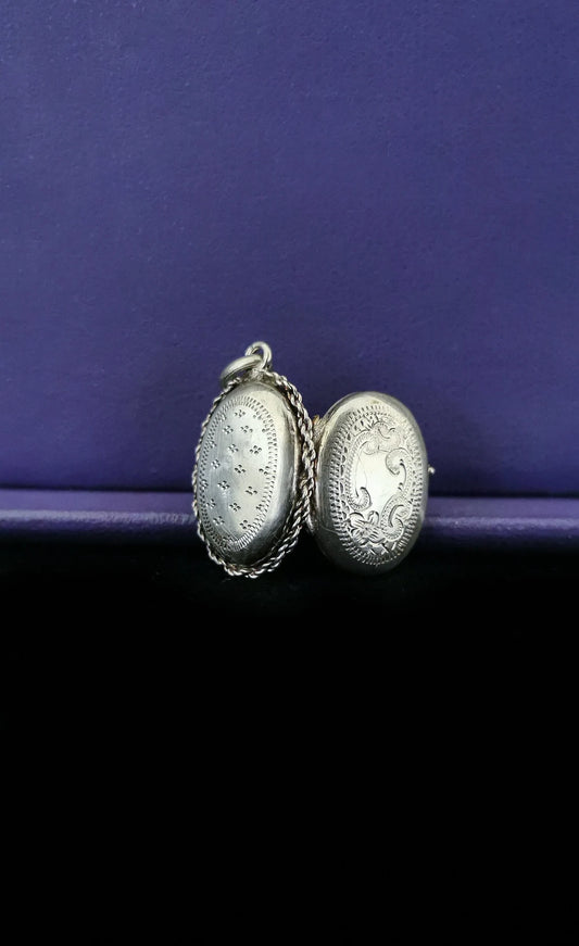 1890's Antique Art Nouveau Silver Locket