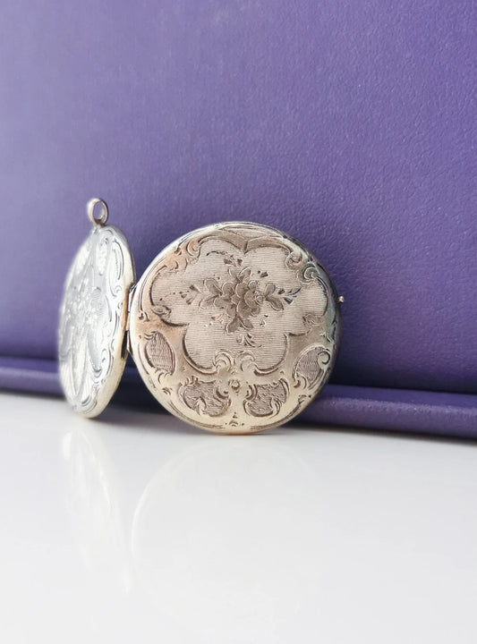 1890s Antique Locket Art Nouveau Silver Photo Holder Locket Gift for Her