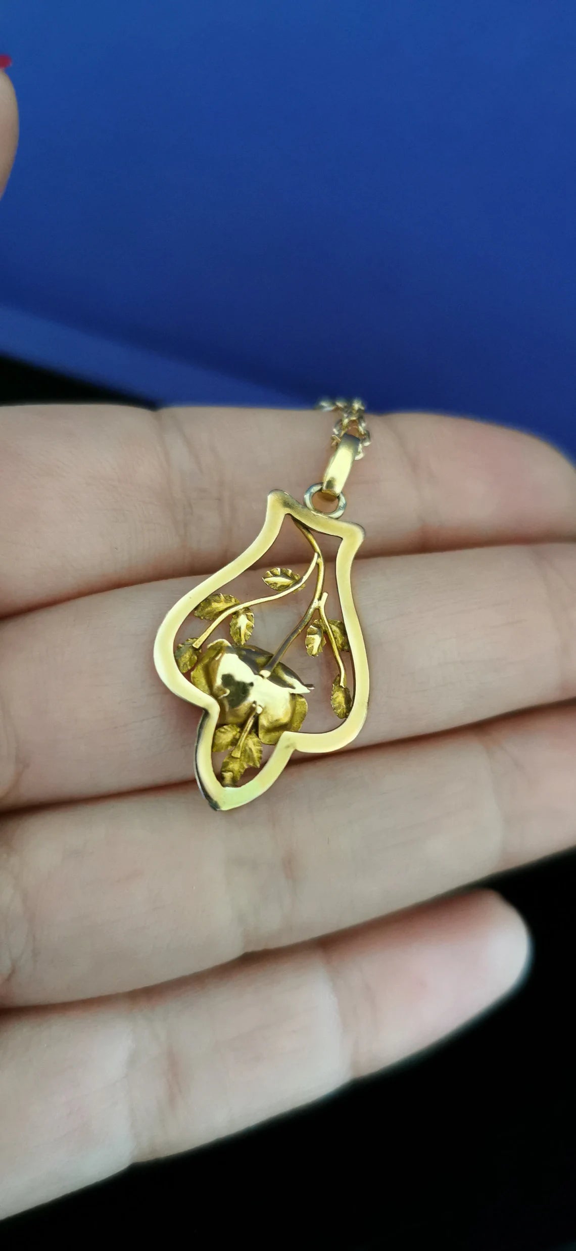 18K Pendant Art Nouveau Pendant and Chain Art Nouveau Antique French Pendant Antique 1900 French Art nouveau Rose and leaf pendant