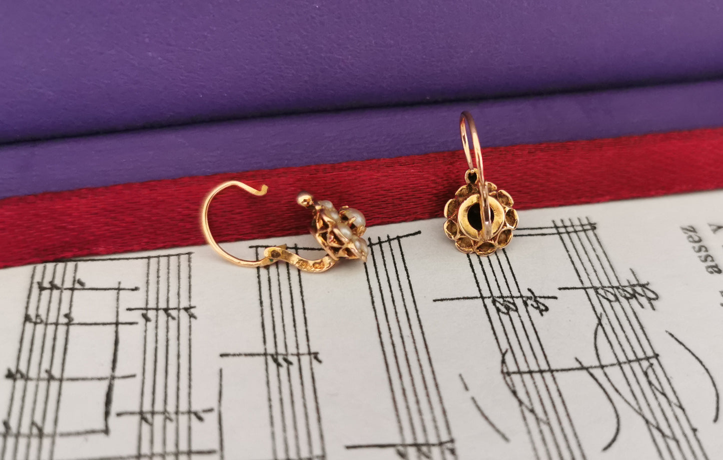 18k Gold Earrings Antique Dormeuses Victorian Earrings Gold Earrings with natural seed pearl Napoleon III 18 K Gold Earrings