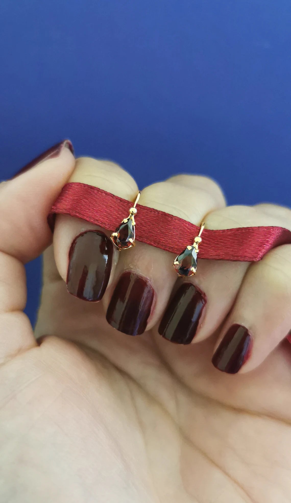 18k Gold Garnet sleeper earrings Antique Earrings 18K drop earrings with garnet stones Antique earrings gift for wife