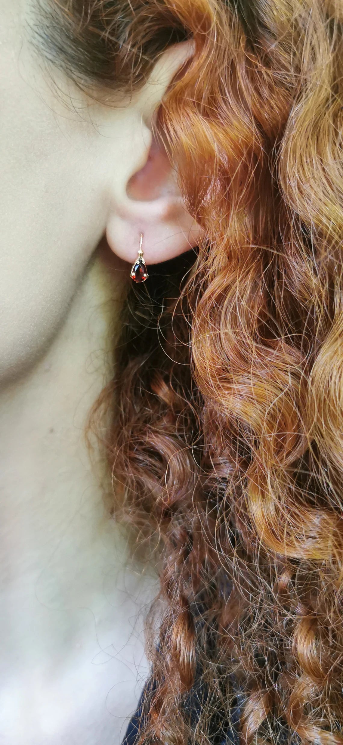 18k Gold Garnet sleeper earrings Antique Earrings 18K drop earrings with garnet stones Antique earrings gift for wife