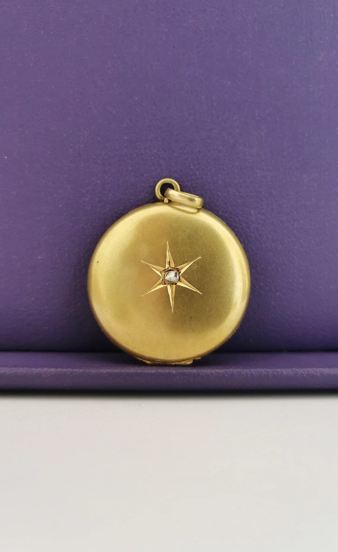 Antique 18K Gold and diamond 1910 Edwardian locket Gold locket starburst locket Gold Photo holder gift for her