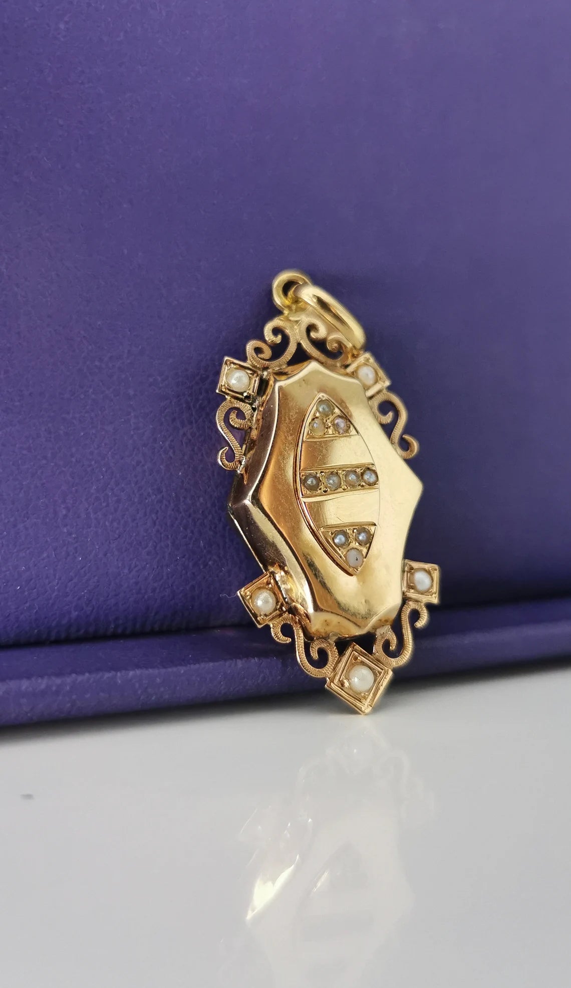 Antique 18K Victorian engraved locket with pearls Antique 18K Gold locket French Napoleon III Locket Gold Locket gift for her