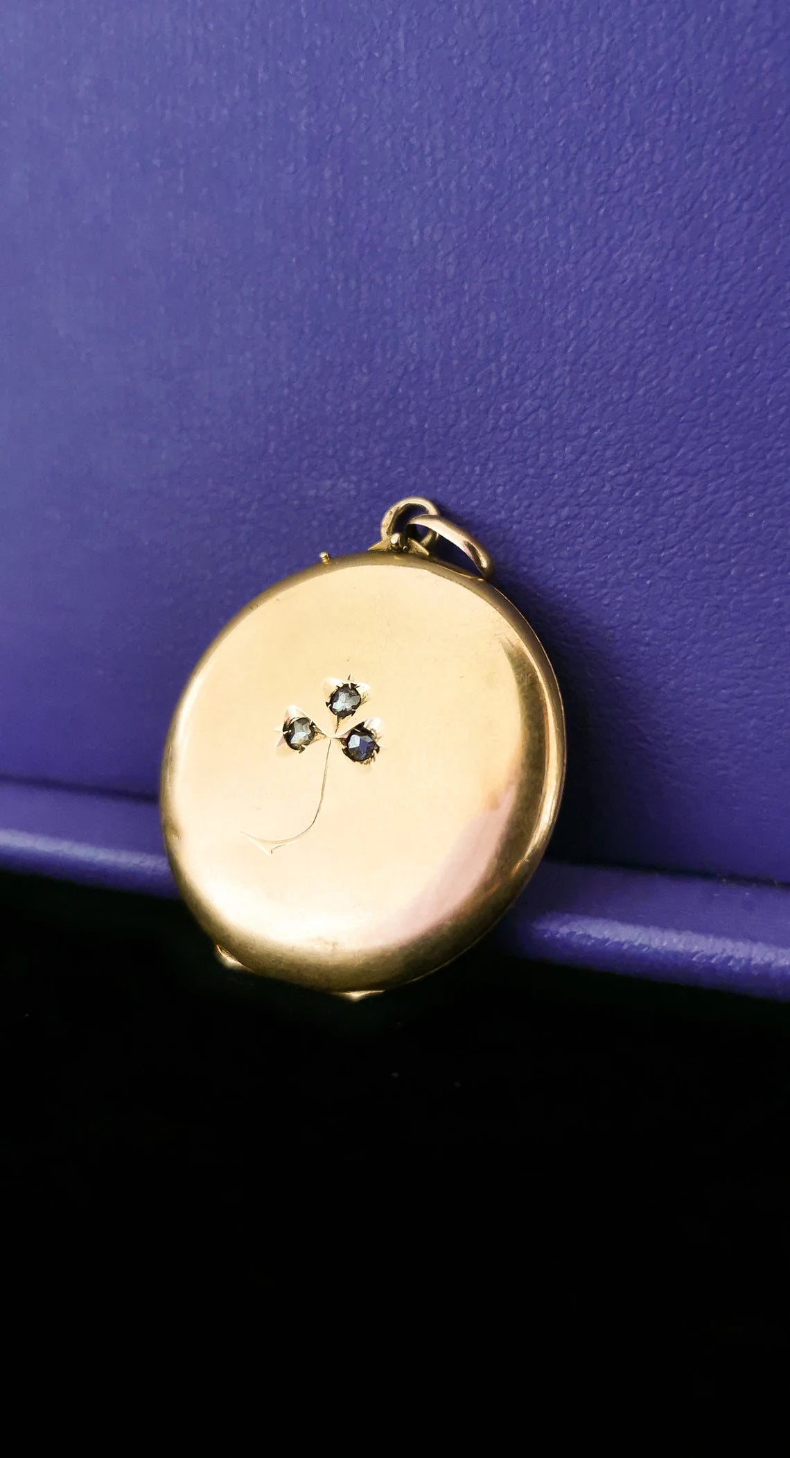 Antique Diamond 18K Gold Clover 1890 Art Nouveau locket Antique French lucky Gold locket Gold Photo holder gift for her