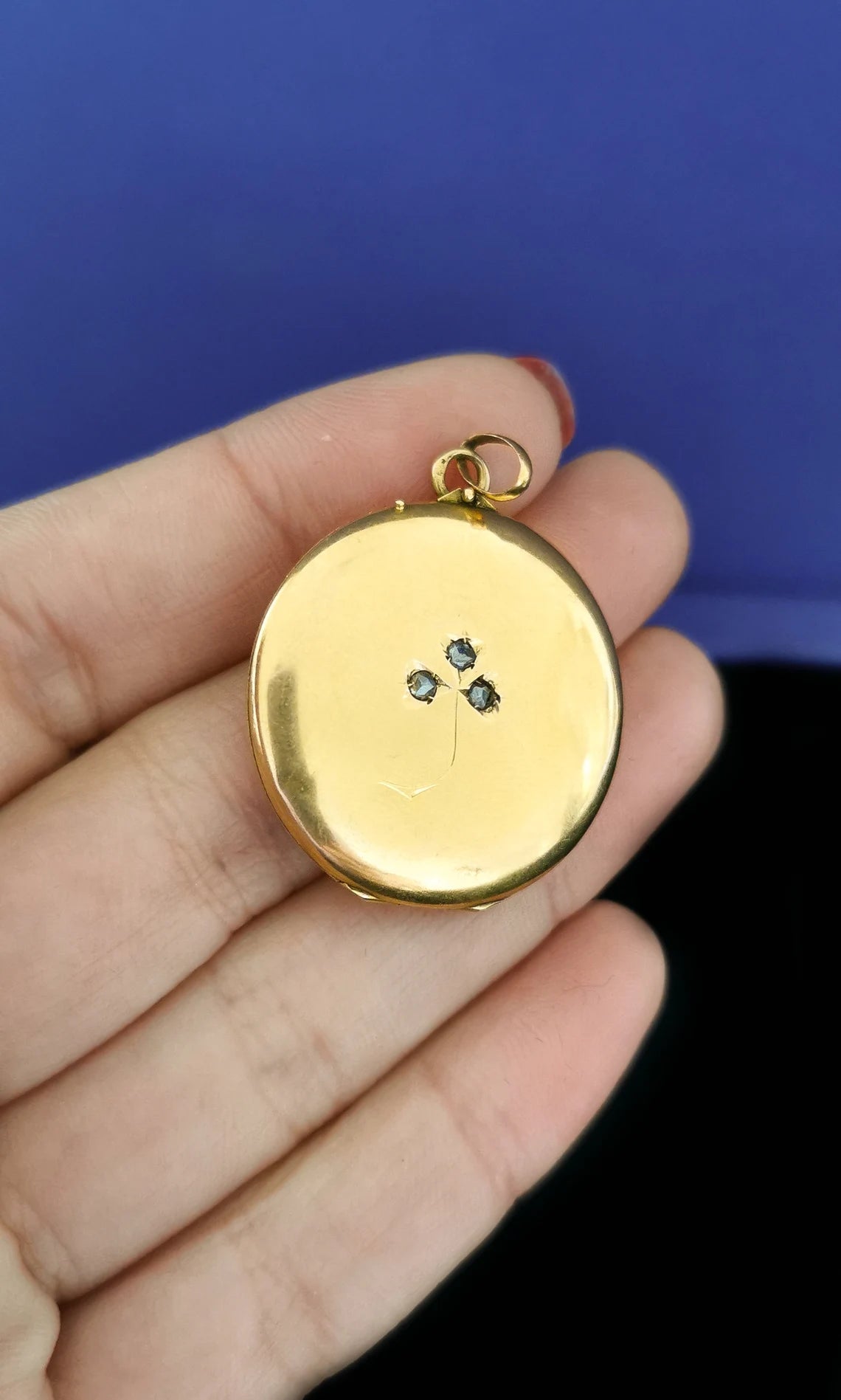 Antique Diamond 18K Gold Clover 1890 Art Nouveau locket Antique French lucky Gold locket Gold Photo holder gift for her