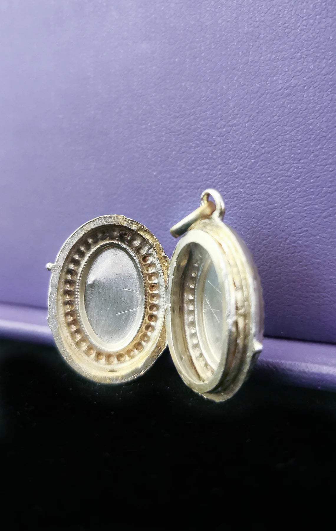 Antique French Silver Reliquary locket with protective glass, Victorian mourning locket, unique gift