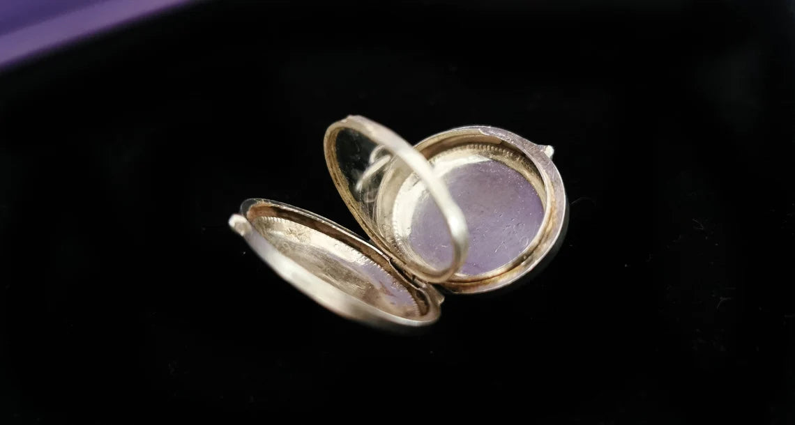 Antique Victorian Silver Locket with Hinged Glass Partition