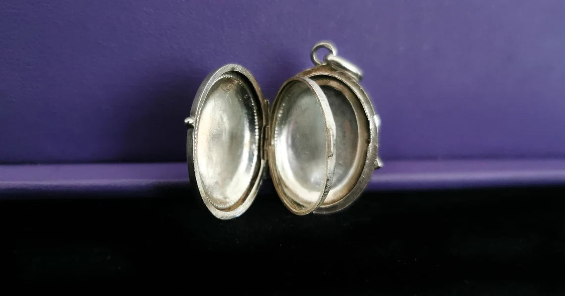 Antique Victorian Silver Locket with Hinged Glass Partition