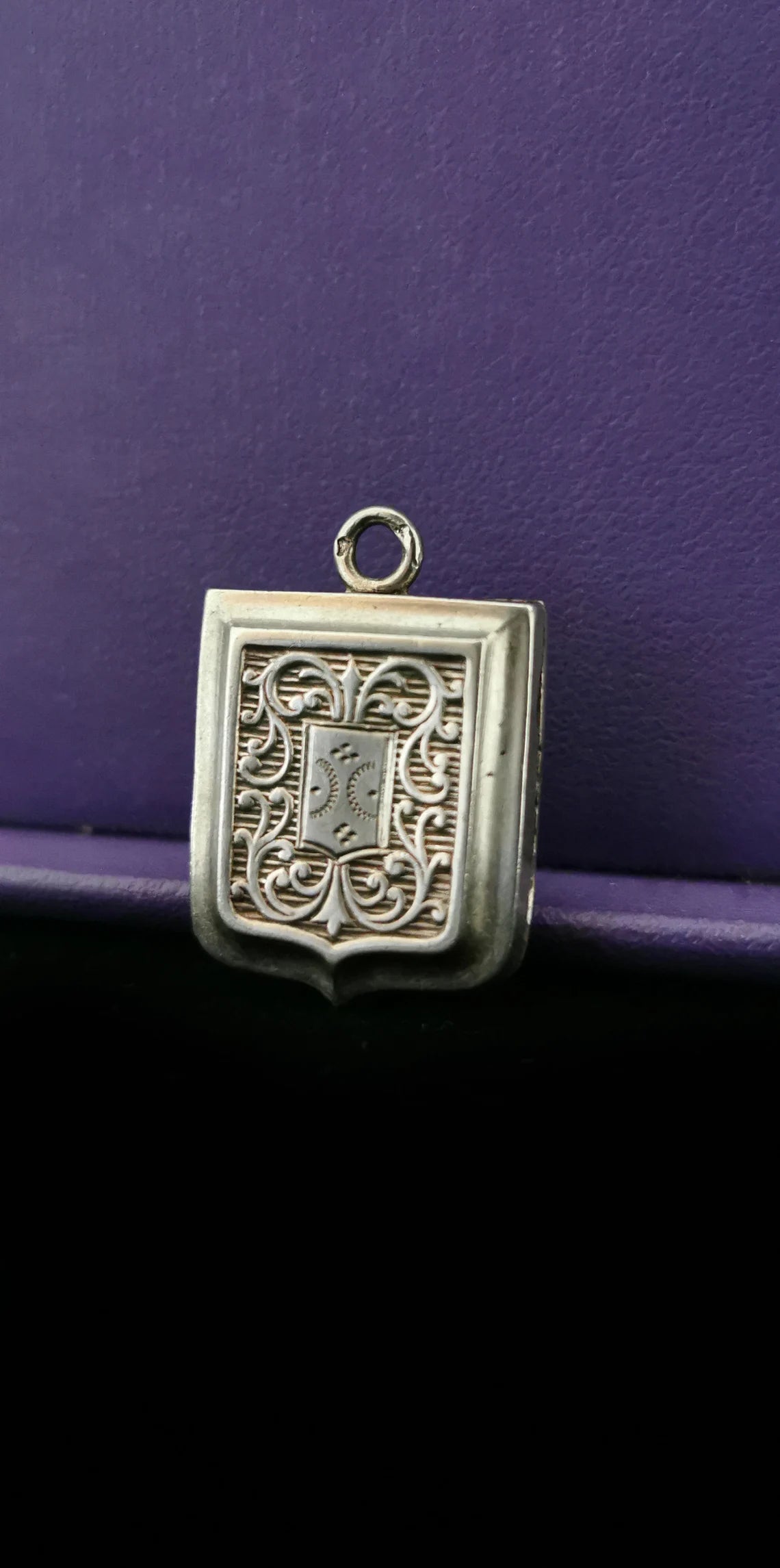 Antique silver engraved blason locket coat of arms French antique victorian silver locket with glass partition gift for him gift for her