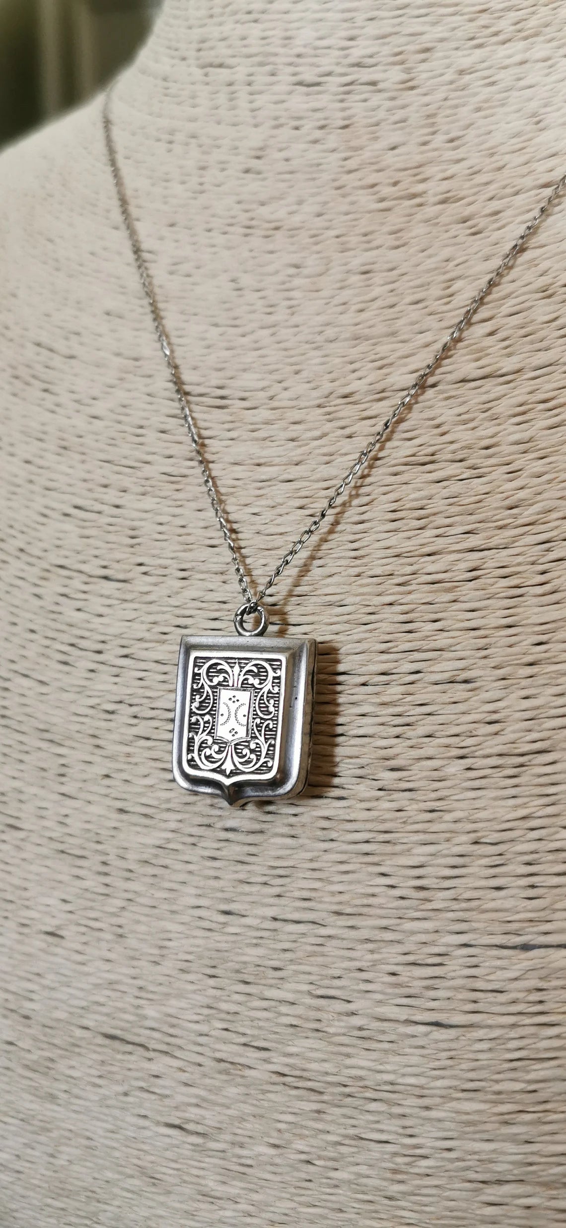 Antique silver engraved blason locket coat of arms French antique victorian silver locket with glass partition gift for him gift for her