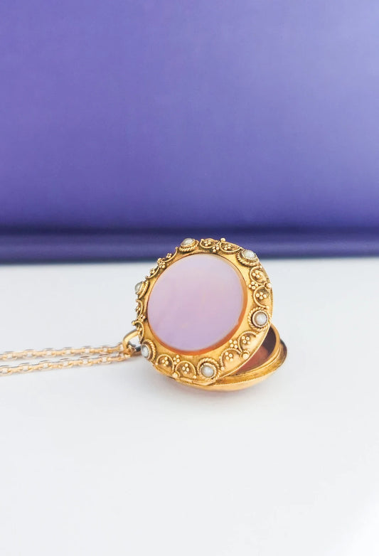 RARE 18K Antique victorian Locket 1850s Victorian Carnelian locket with glass partition napoleon III locket Antique French Locket Locket