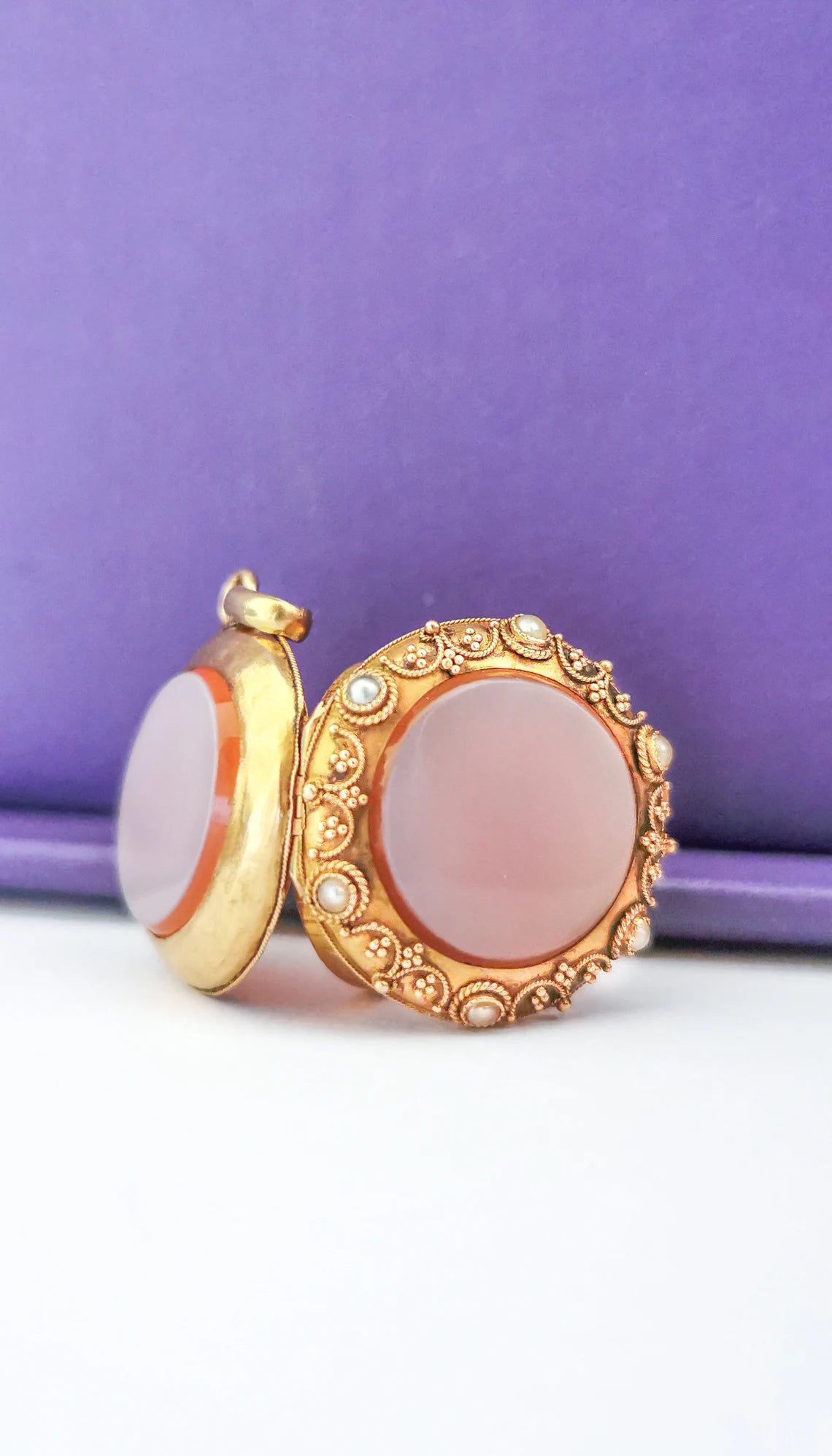 RARE 18K Antique victorian Locket 1850s Victorian Carnelian locket with glass partition napoleon III locket Antique French Locket Locket