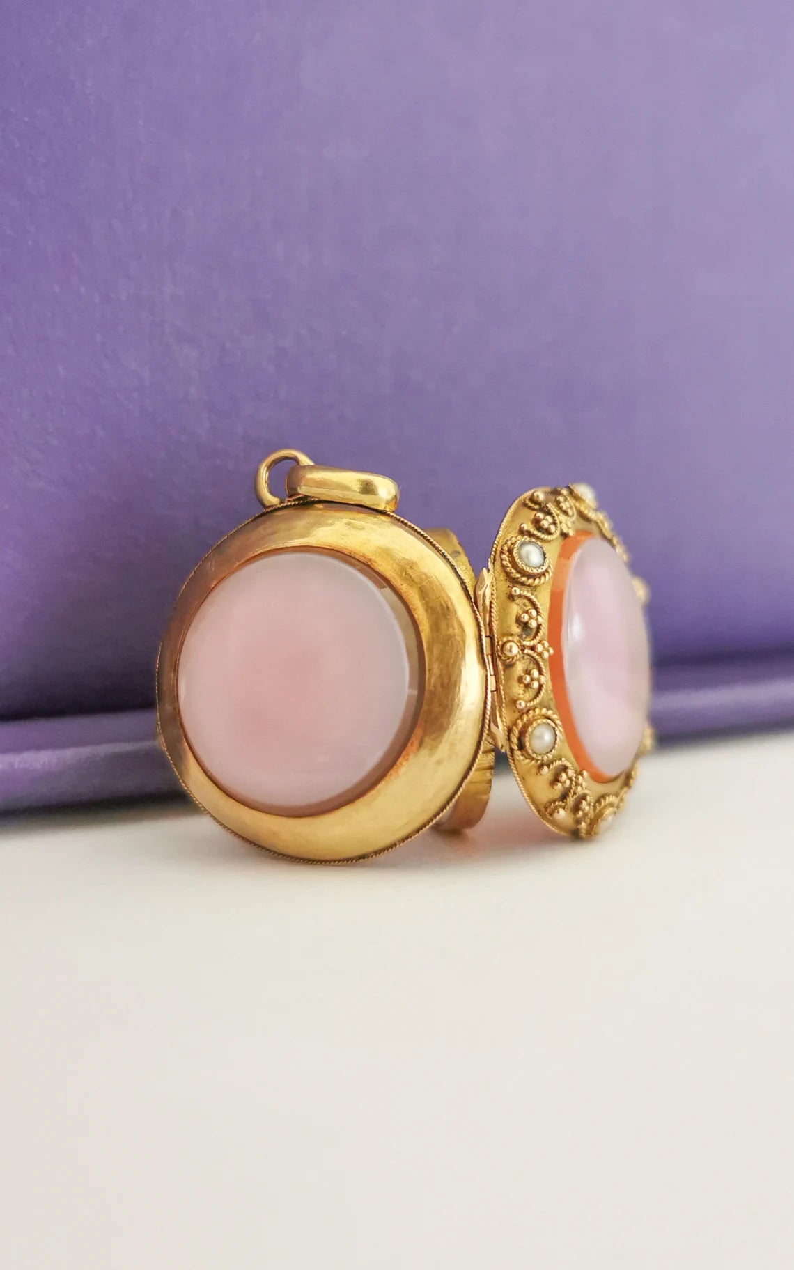 RARE 18K Antique victorian Locket 1850s Victorian Carnelian locket with glass partition napoleon III locket Antique French Locket Locket