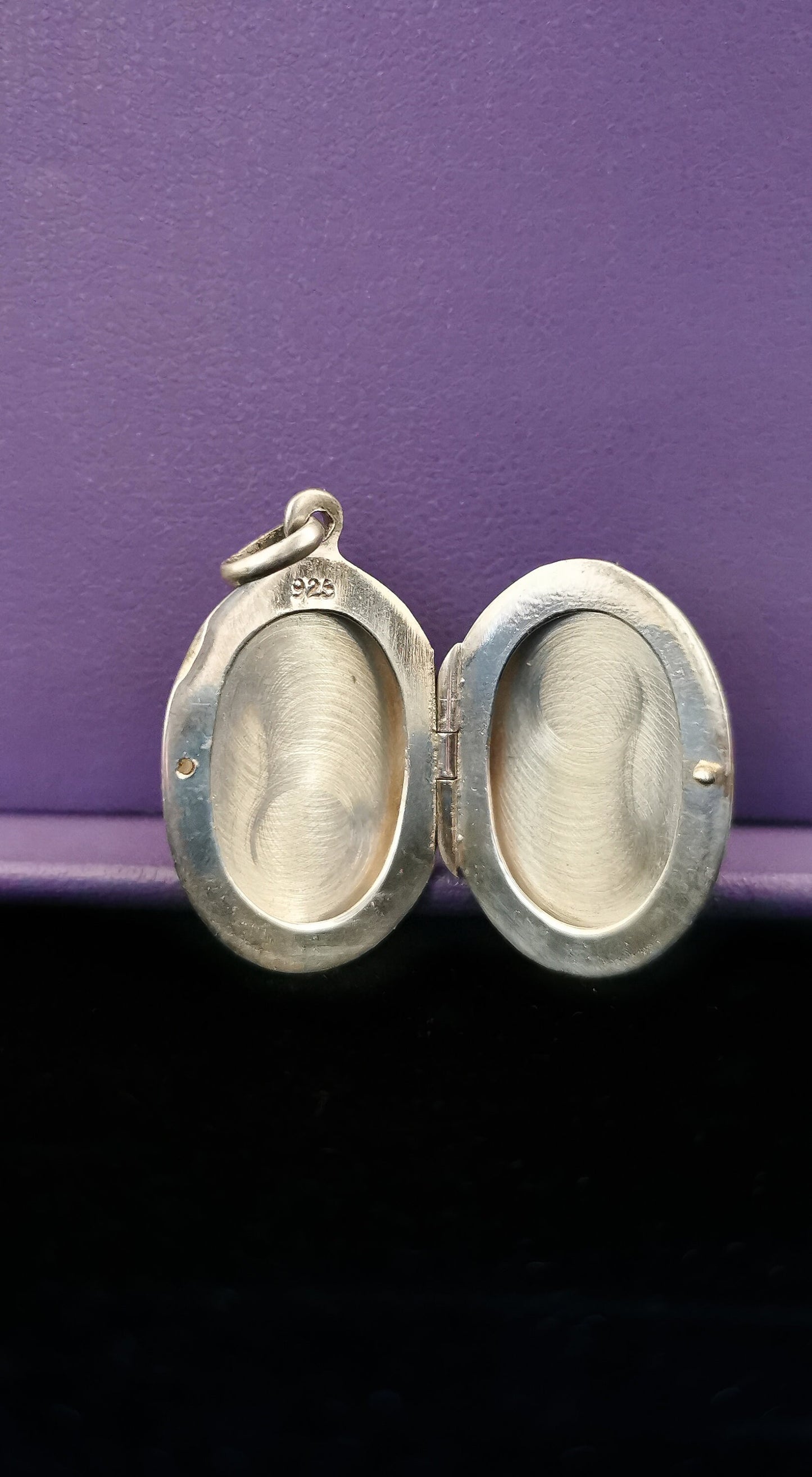 Edwardian Sterling Silver Locket: Antique Photo Holder, 1900s Engraved Pendant