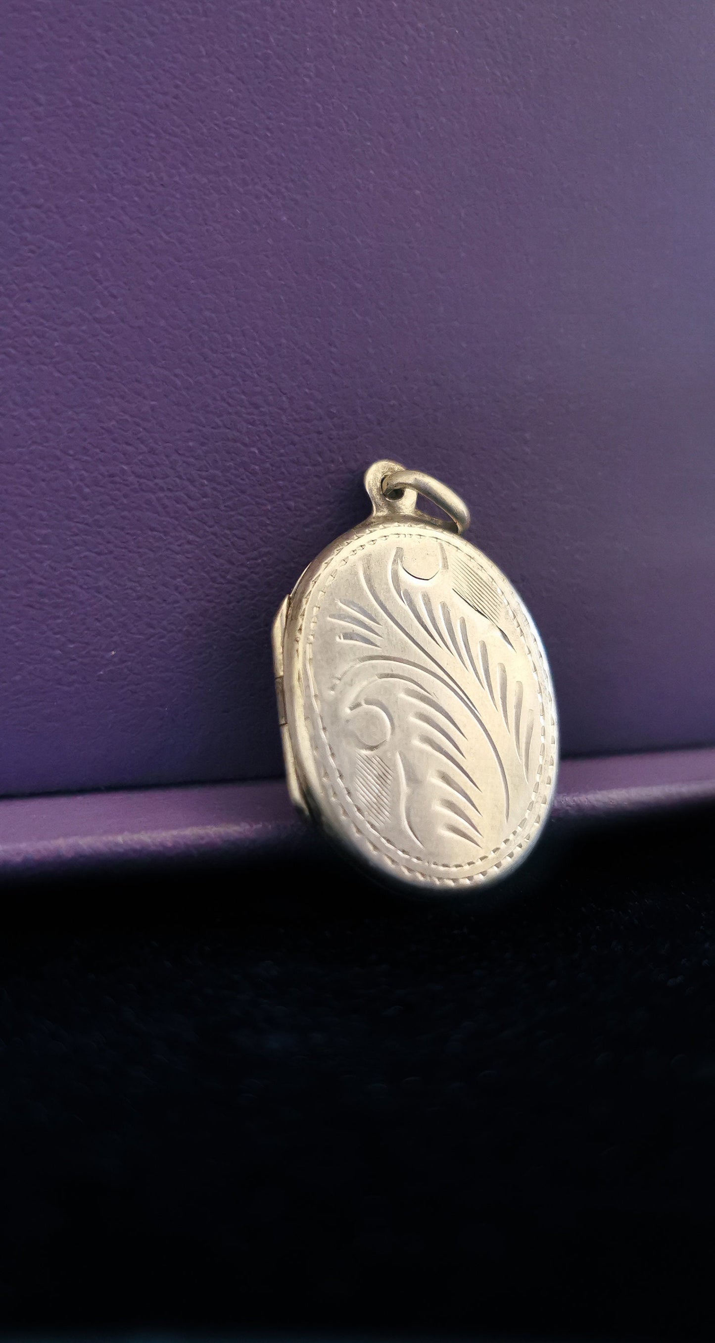 Edwardian Sterling Silver Locket: Antique Photo Holder, 1900s Engraved Pendant