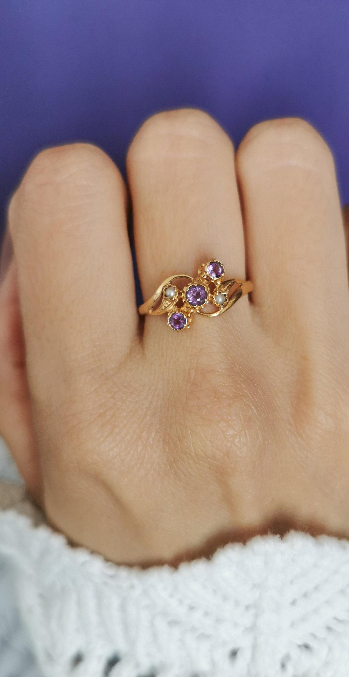 18K Gold Art Nouveau Amethyst & Pearl Ring - 1900s Antique