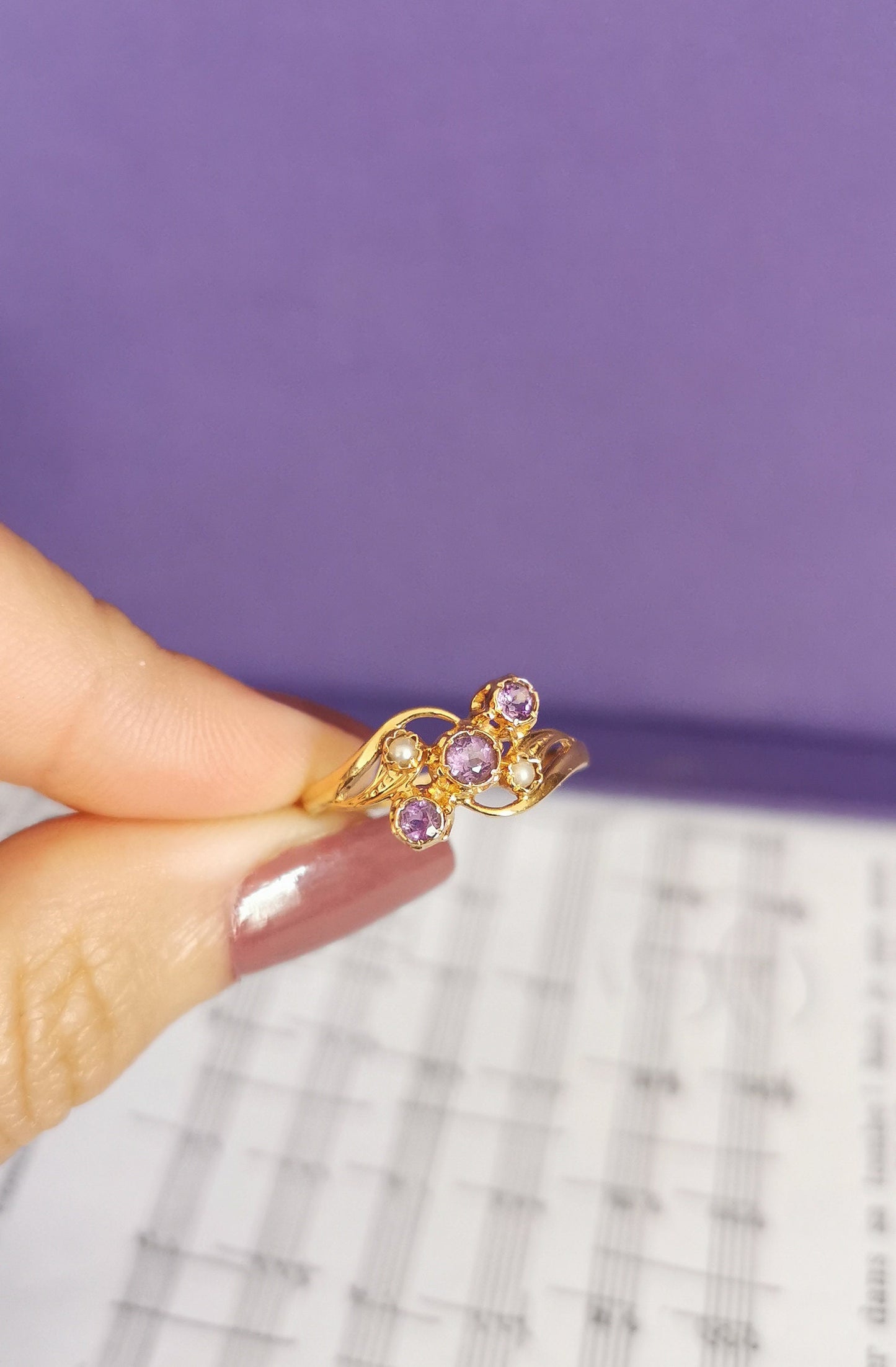 18K Gold Art Nouveau Amethyst & Pearl Ring - 1900s Antique