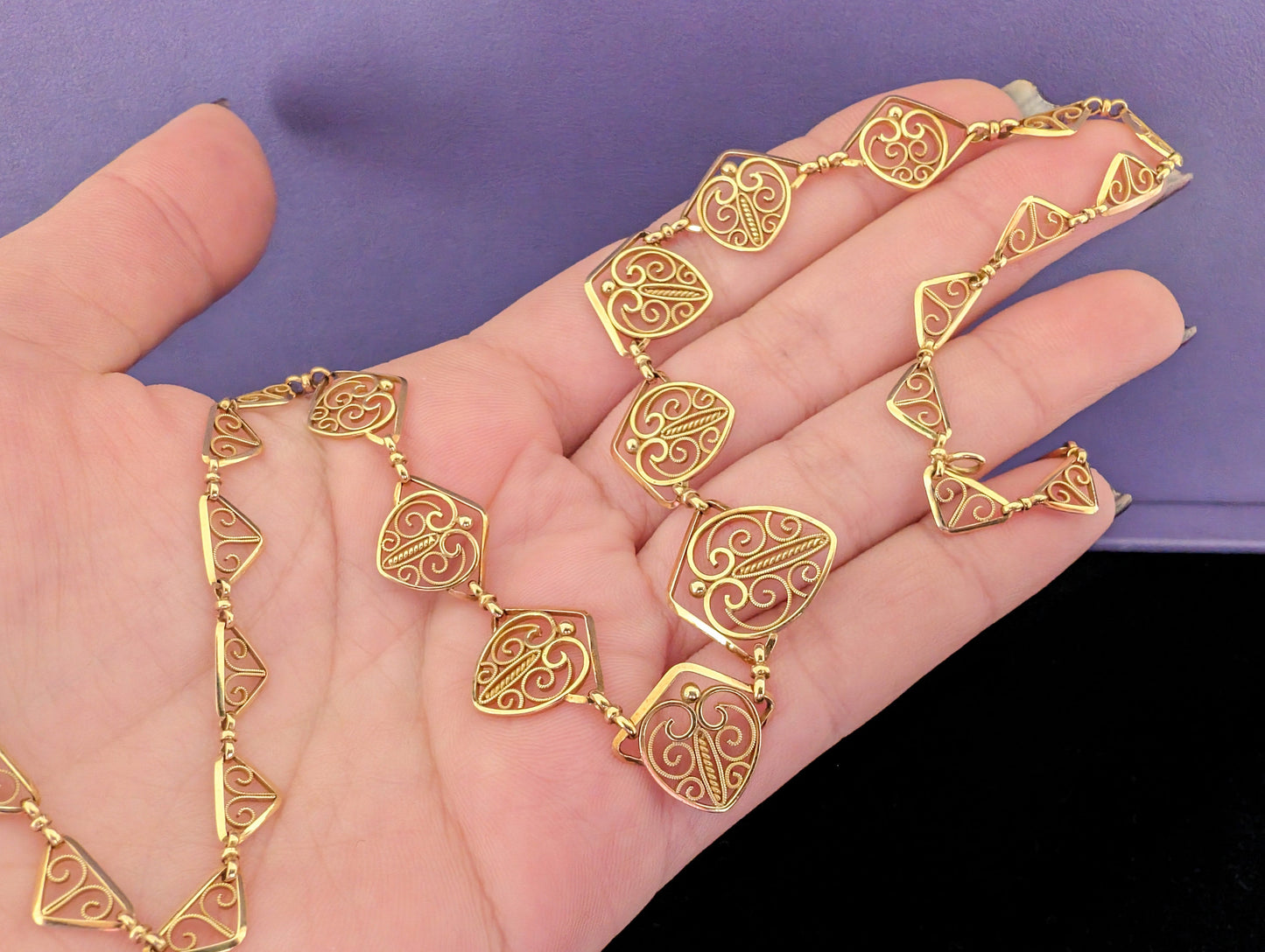 18K Gold Edwardian Filigree Drapery Necklace, Antique French Chain c. 1900s