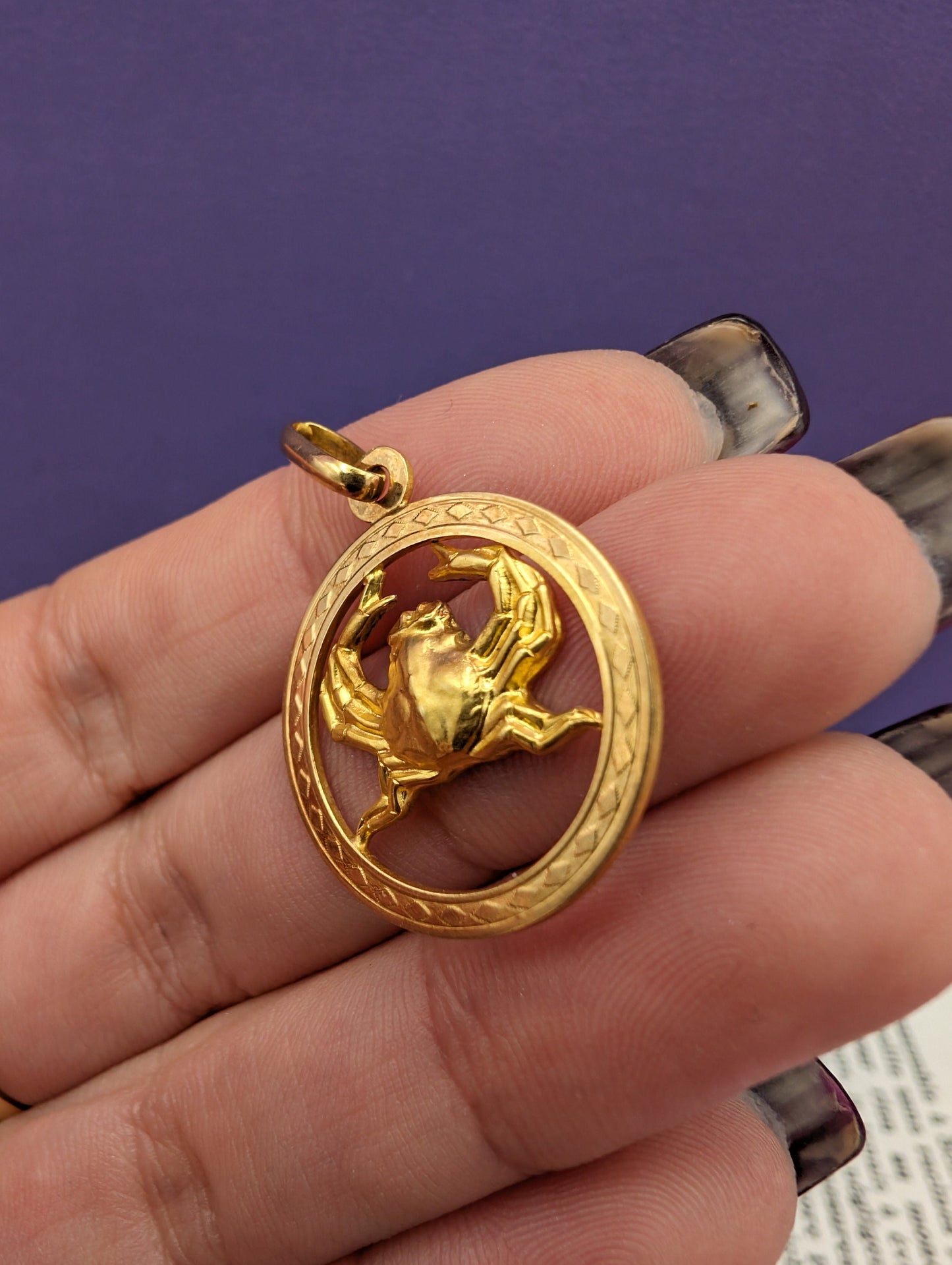 Vintage 18K Gold Cancer Zodiac Pendant: July Birthday Gift