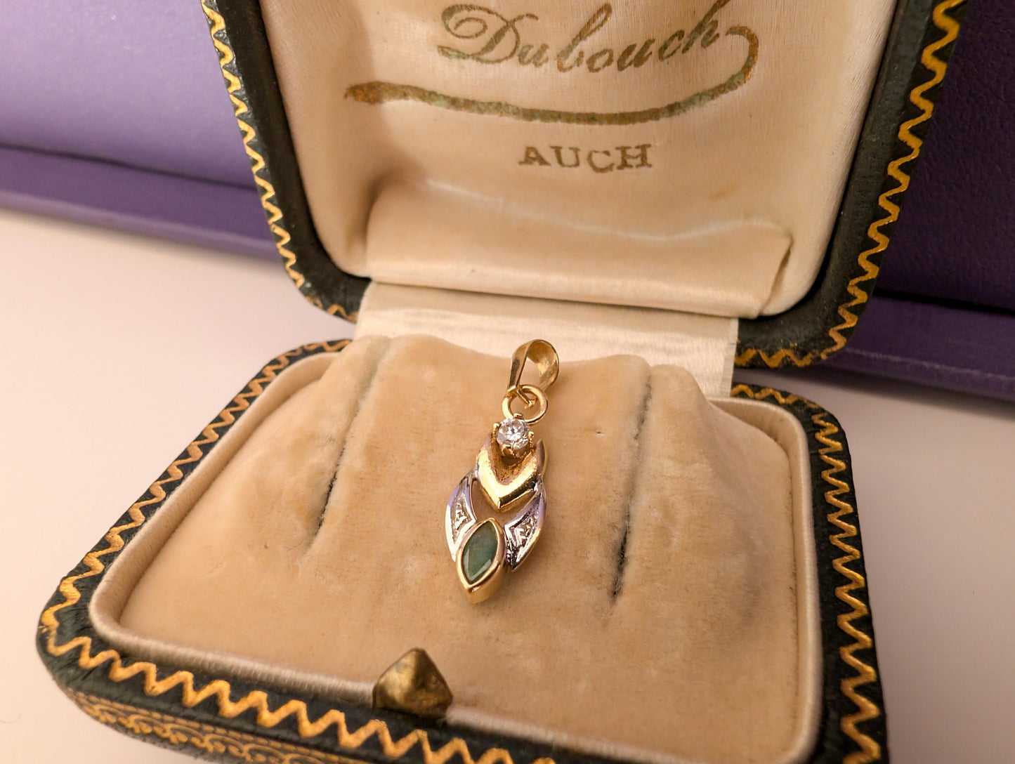 18K Gold Vintage Emerald Pendant with Zirconium