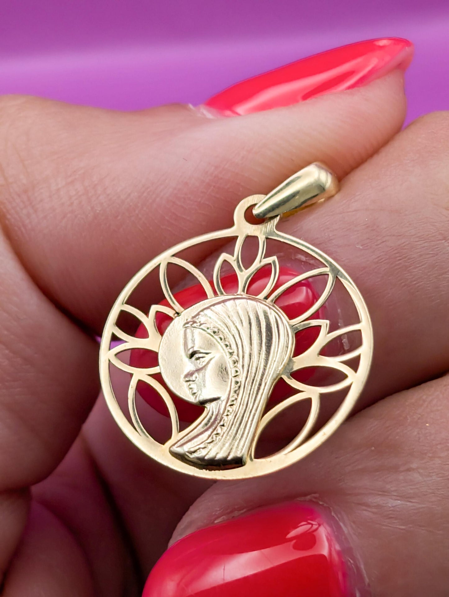 Vintage 18K Gold Virgin Mary Medal - French Catholic Pendant