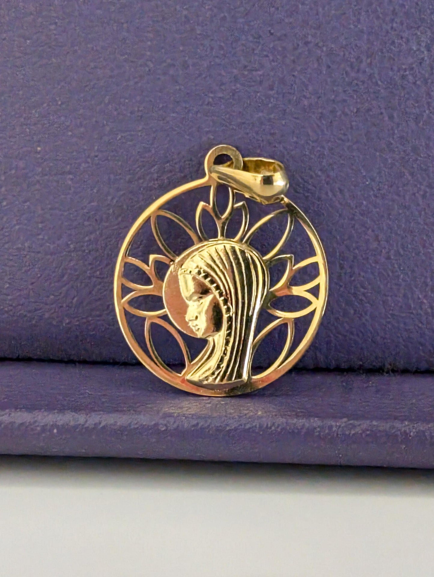 Vintage 18K Gold Virgin Mary Medal - French Catholic Pendant