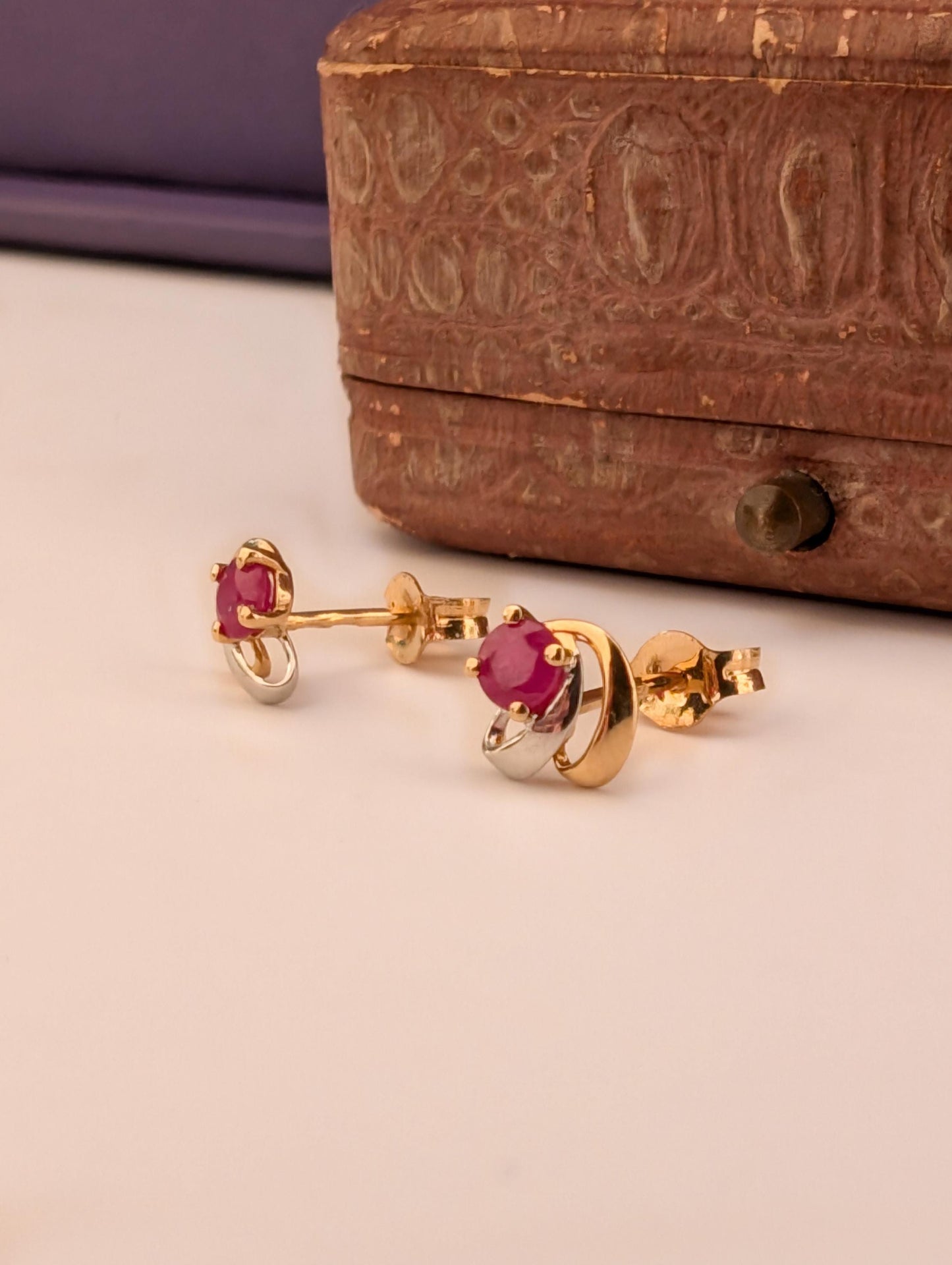Vintage 18k Gold Ruby Diamond Stud Earrings