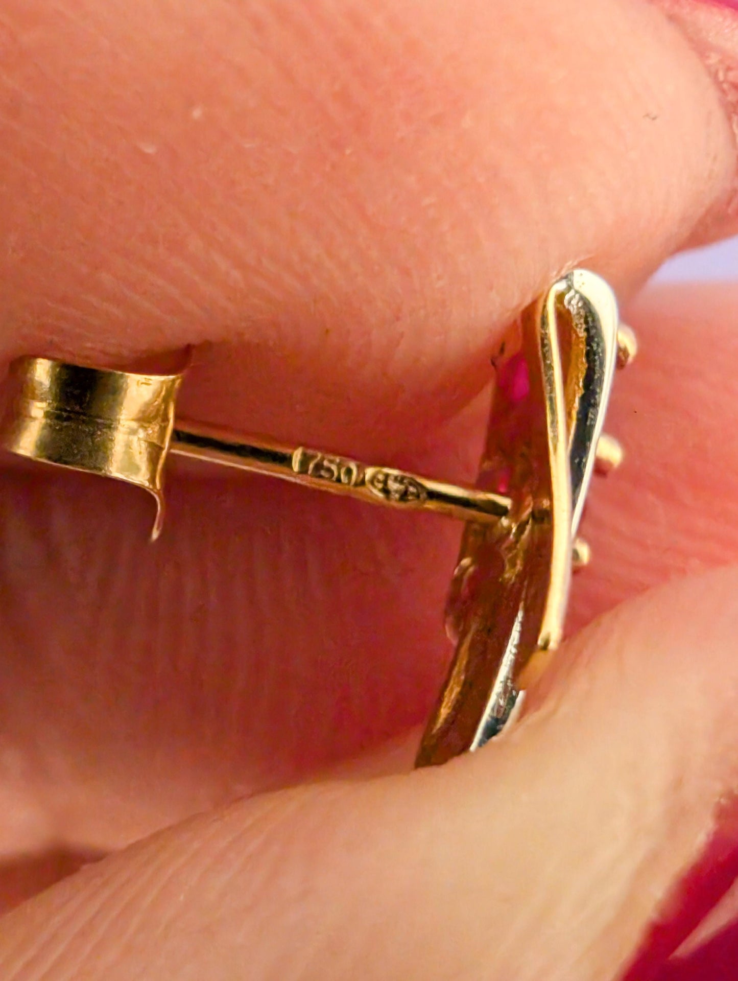 Vintage 18k Yellow Gold Ruby & Diamond Stud Earrings