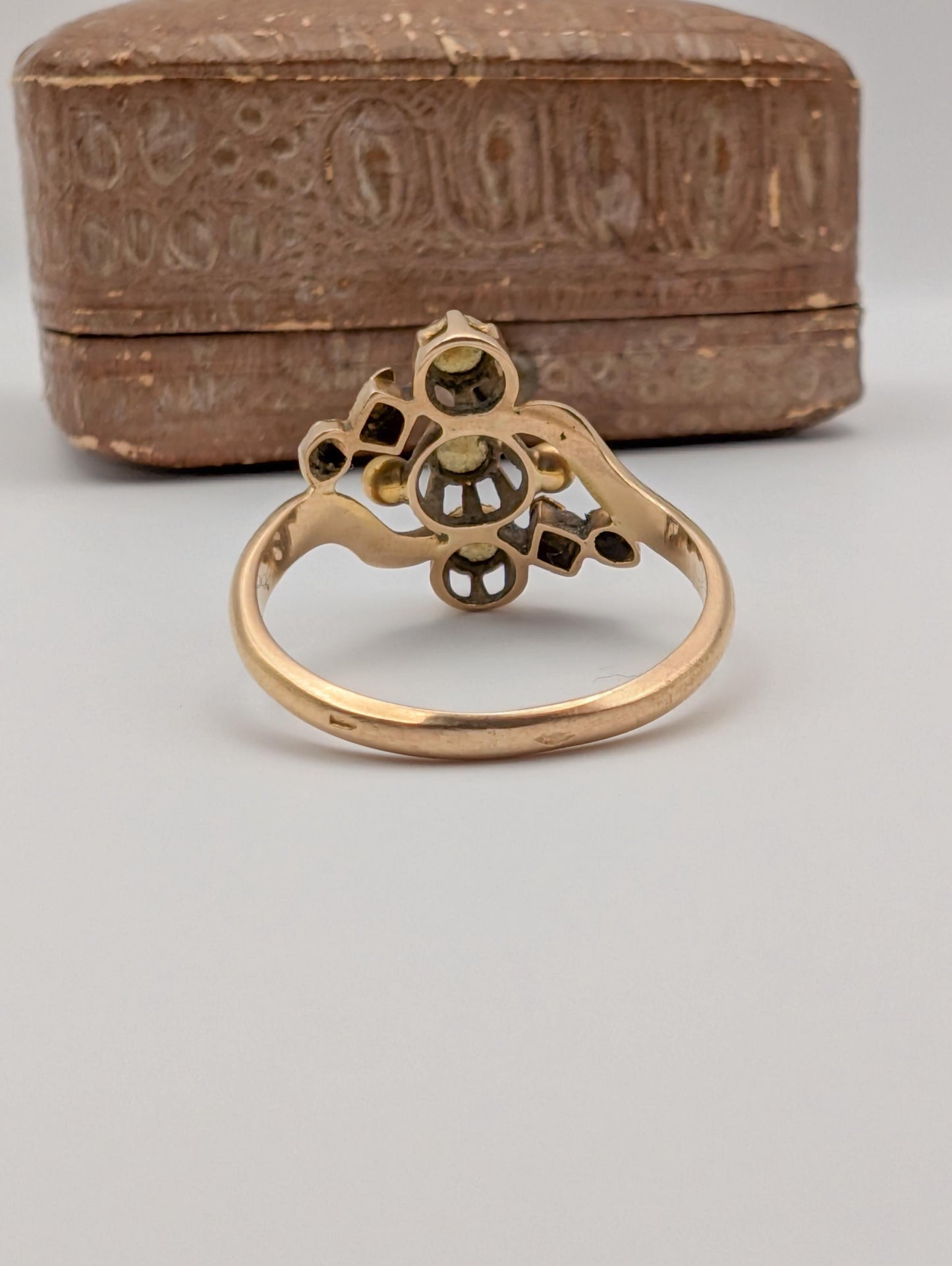 18K Gold Art Nouveau Pearl Ring - Antique French Design