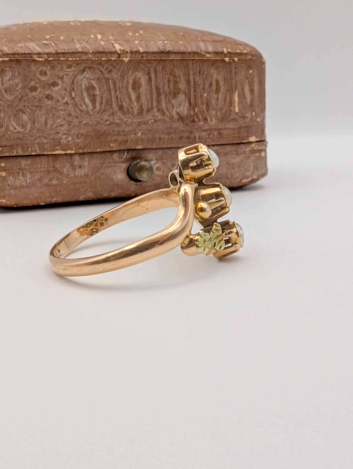 18K Gold Art Nouveau Pearl Ring - Antique French Design