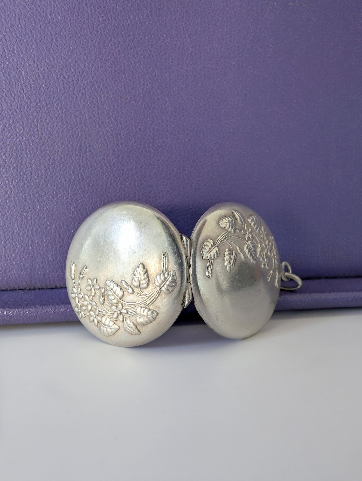 Art Nouveau Silver Locket: Repousse Floral Photo Pendant