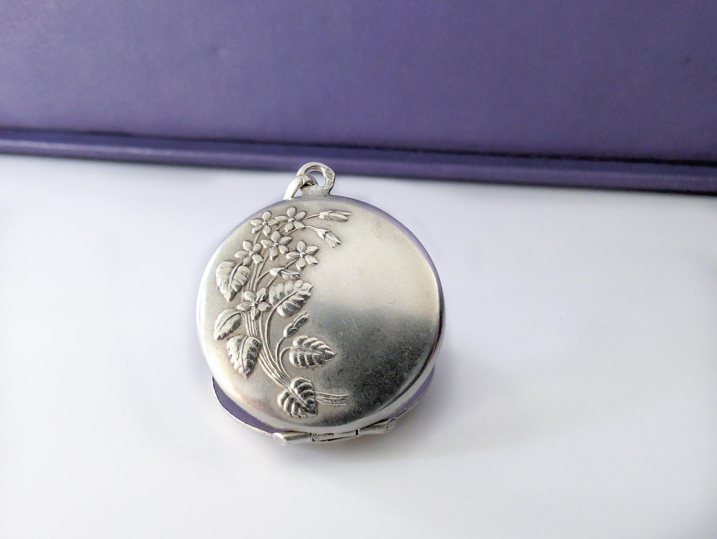 Art Nouveau Silver Locket: Repousse Floral Photo Pendant
