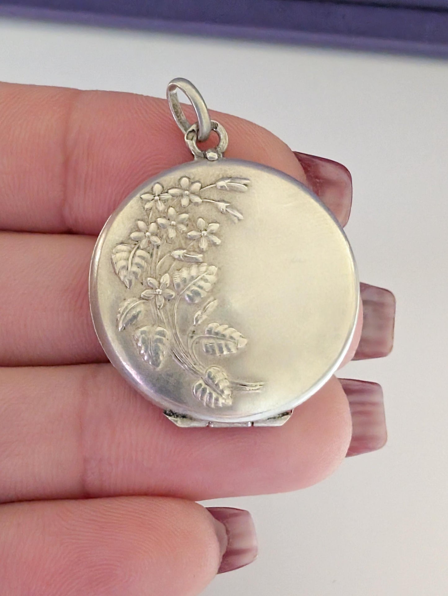 Art Nouveau Silver Locket: Repousse Floral Photo Pendant