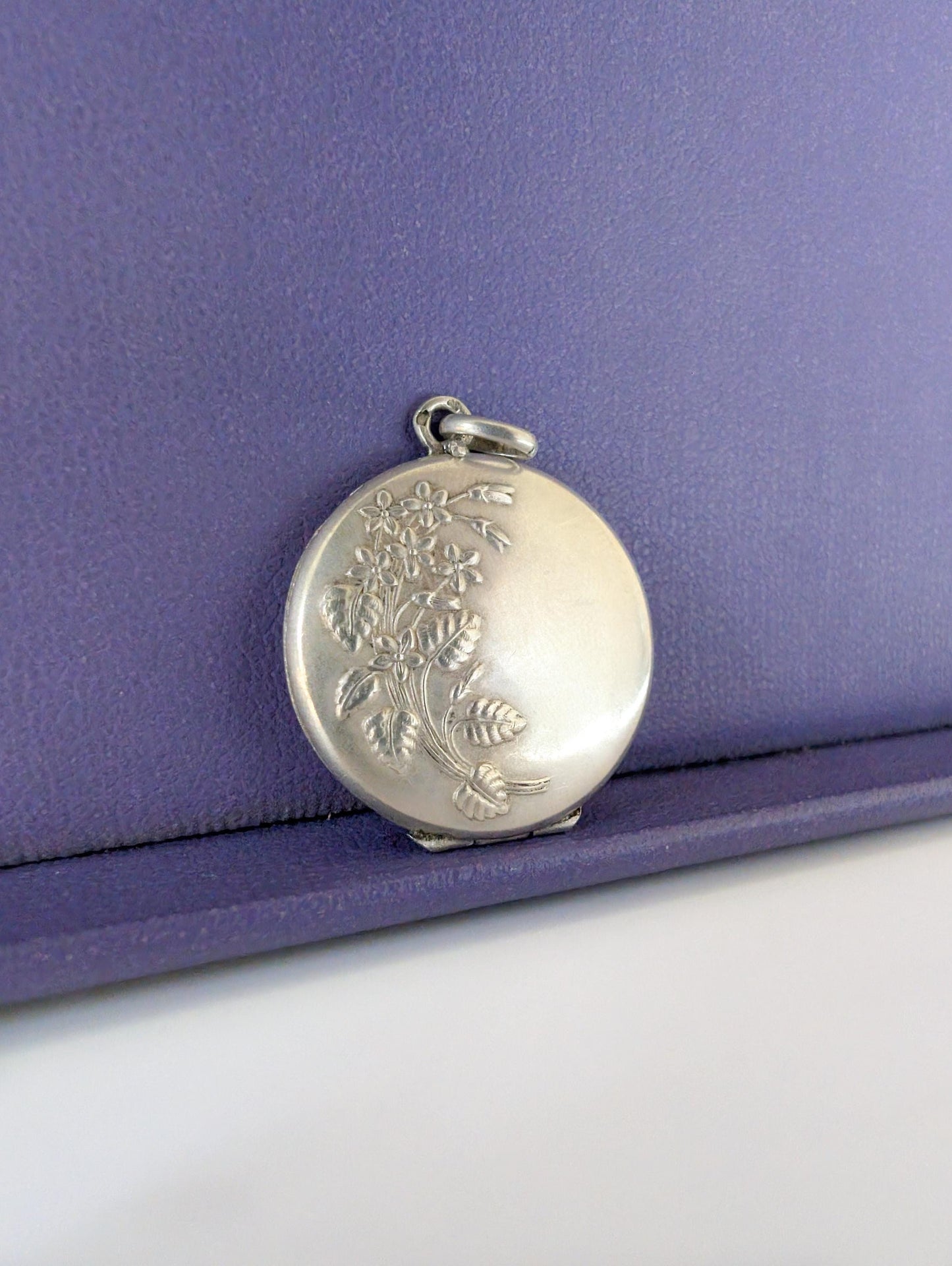 Art Nouveau Silver Locket: Repousse Floral Photo Pendant