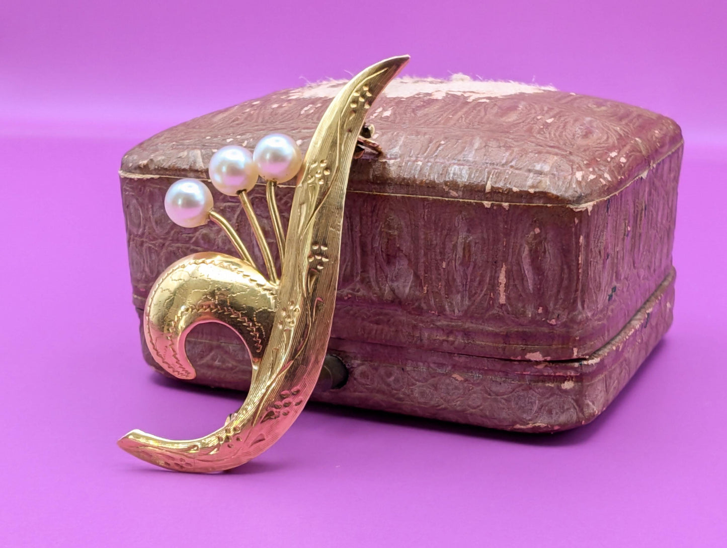 Vintage 18K Gold Brooch with Natural Pearls - Italian Design