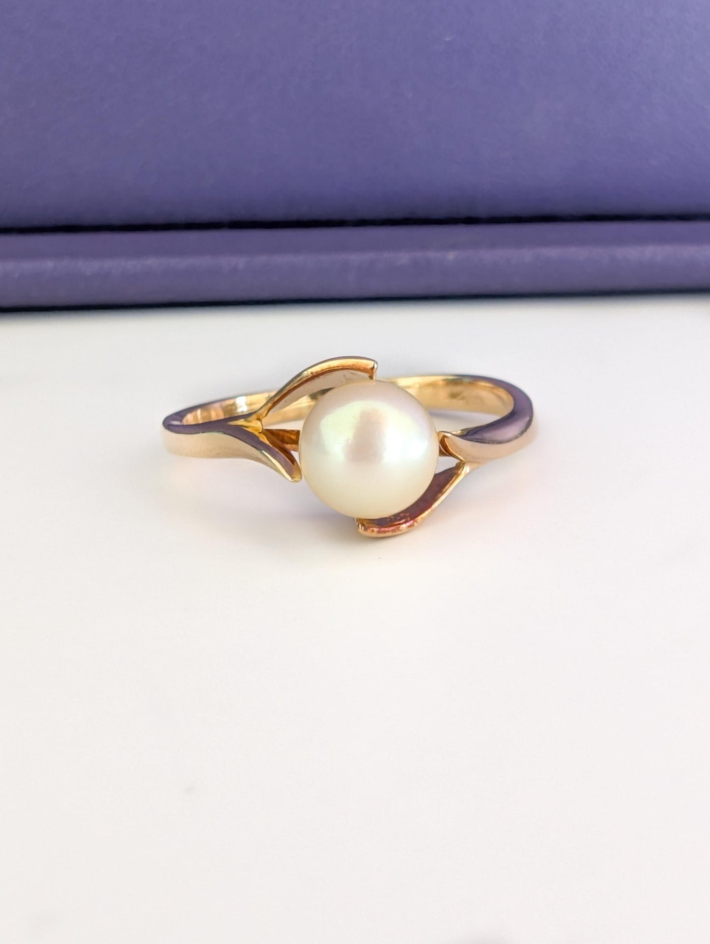18K Yellow Gold Pearl Ring - French Coral Design, Circa 1950s