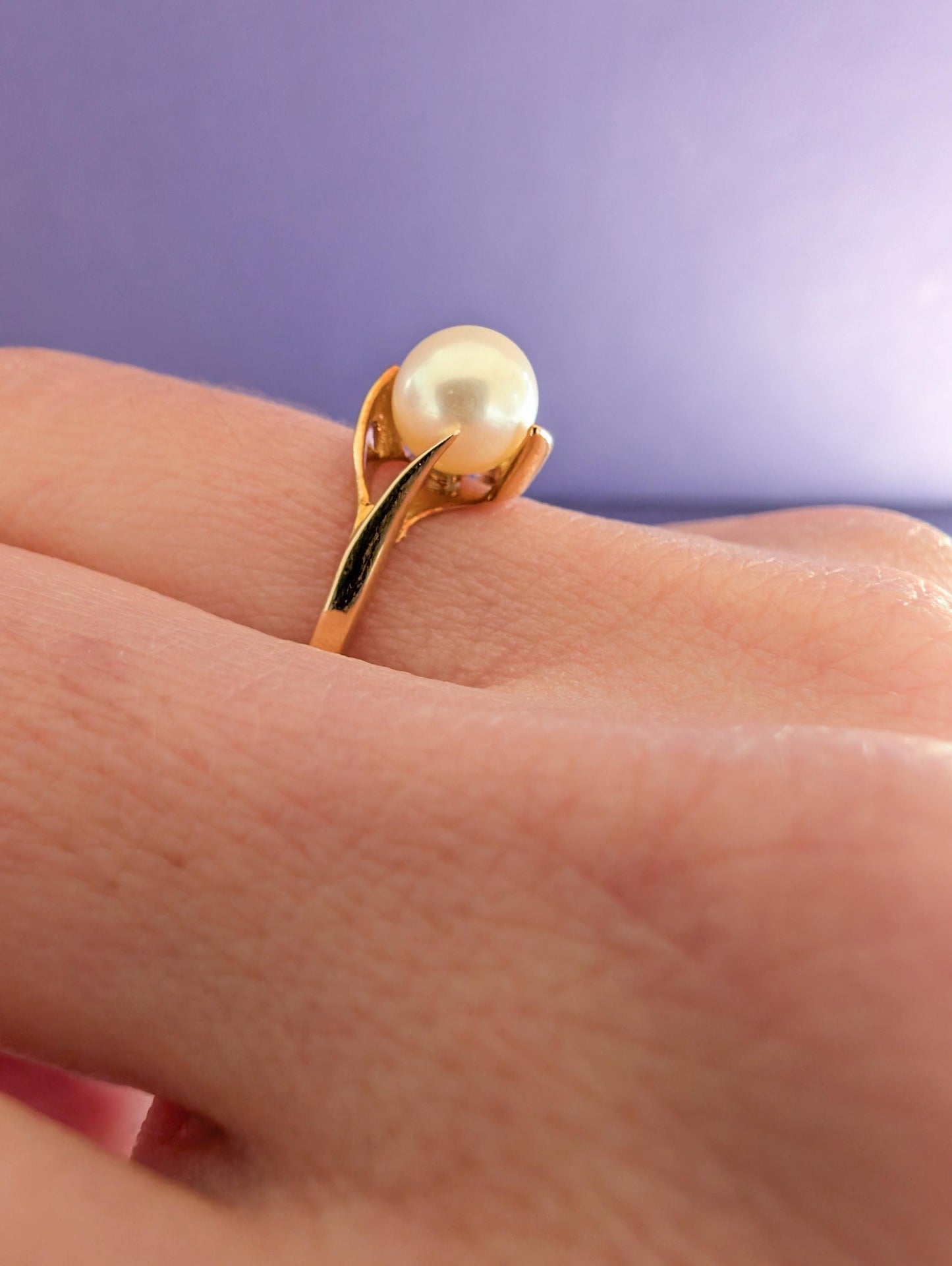 18K Yellow Gold Pearl Ring - French Coral Design, Circa 1950s