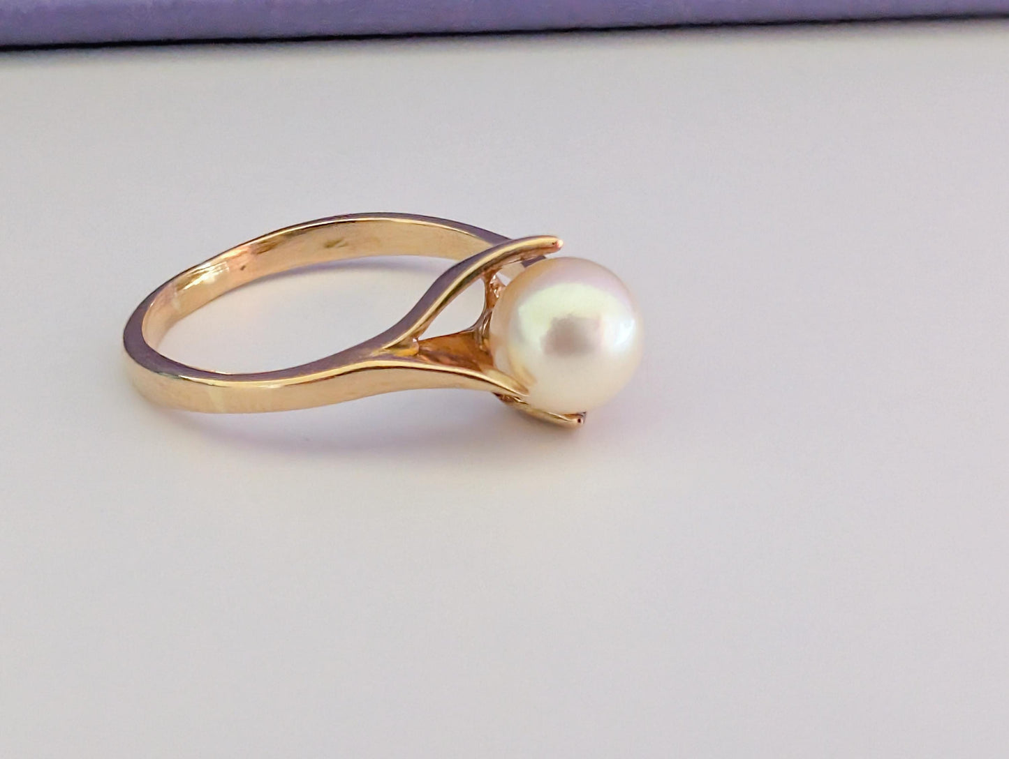 18K Yellow Gold Pearl Ring - French Coral Design, Circa 1950s