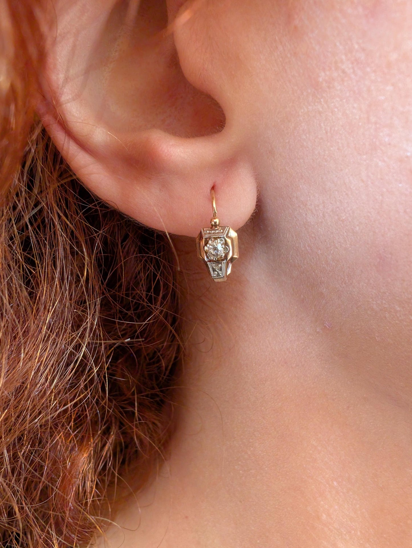 18K Gold Art Deco Sapphire Earrings: Antique French Brisures