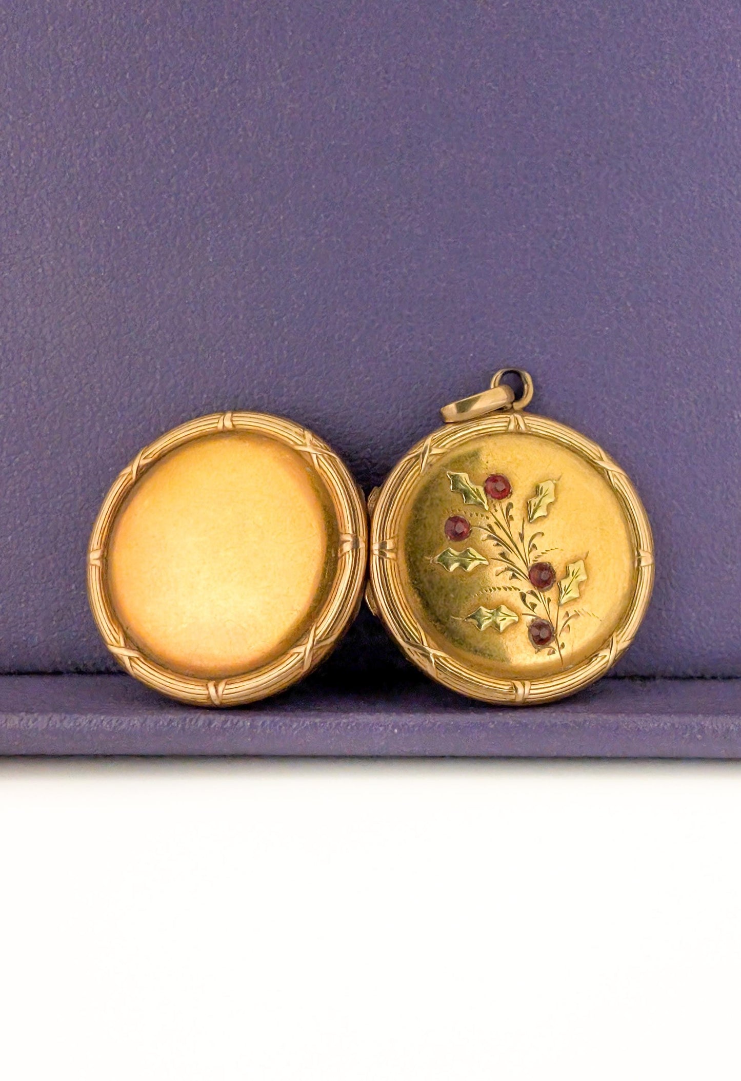Antique 18K Art Nouveau Locket Antique French Pendant Gift for her