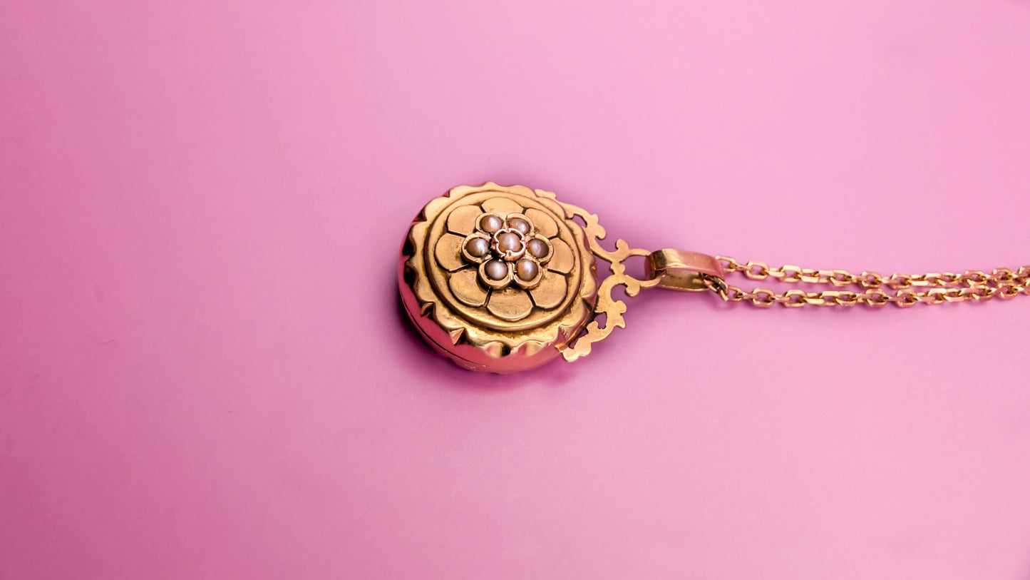 Antique 18k Gold Victorian Locket with Pearls, French Napoleon III