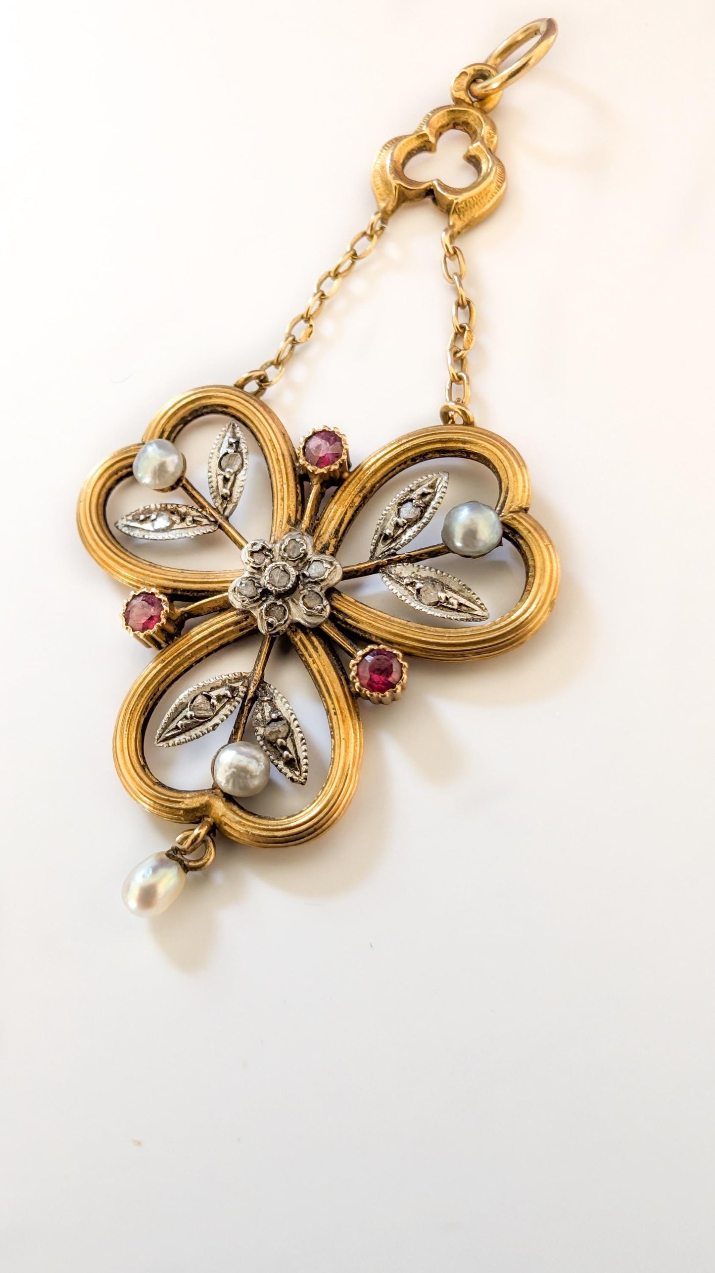 vintage gold pendant

pearl pendant

Mothers day gift

gift for wife

Gift for her

estate jewelry

cluster pendant

1900s pendant

18K vintage pendant

18K ruby pendant

18K pendant

18K pearl pendant