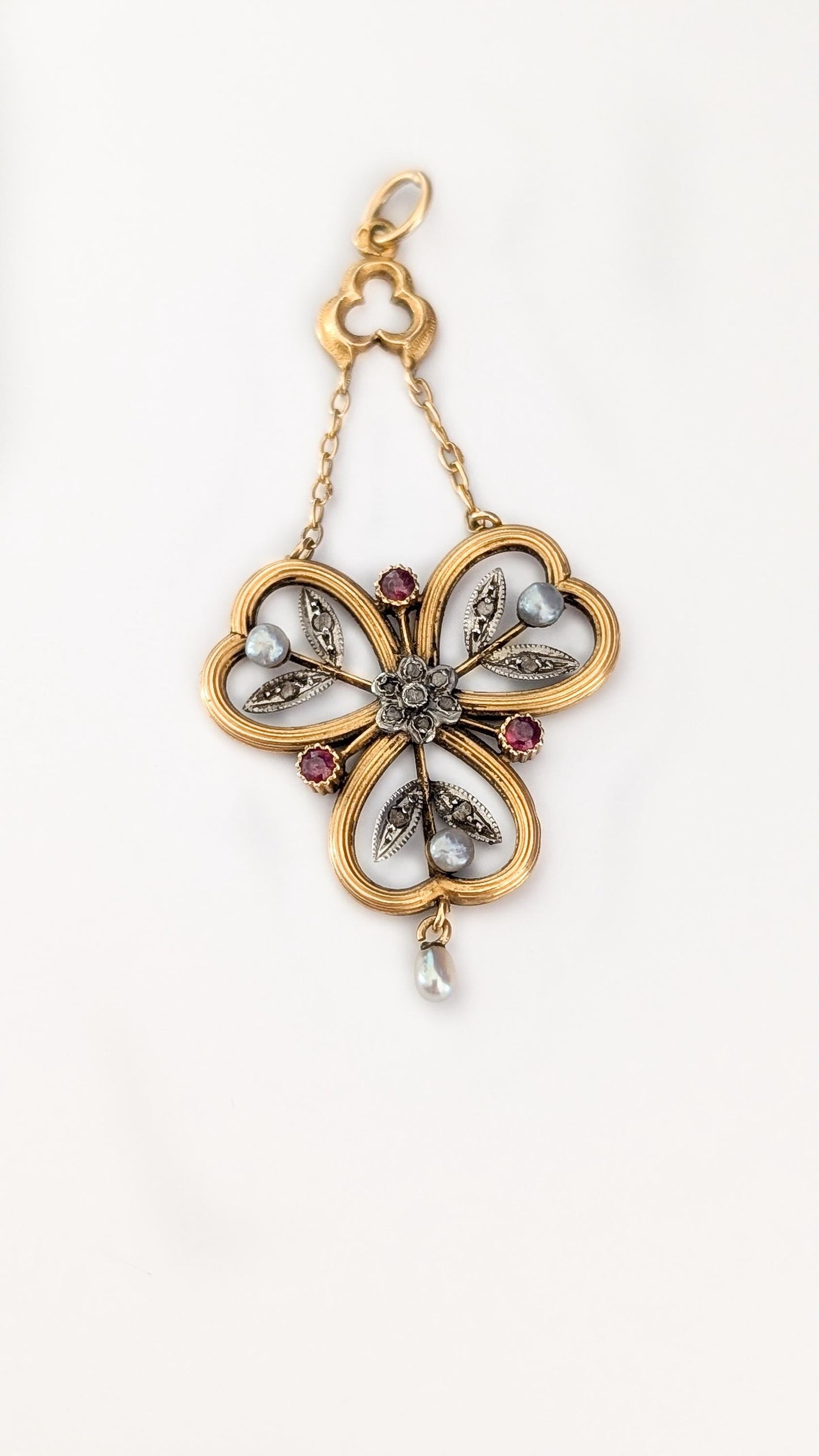 Antique 18K Gold Belle Époque Pendant – Rose Cut Diamond, Ruby & Pearl