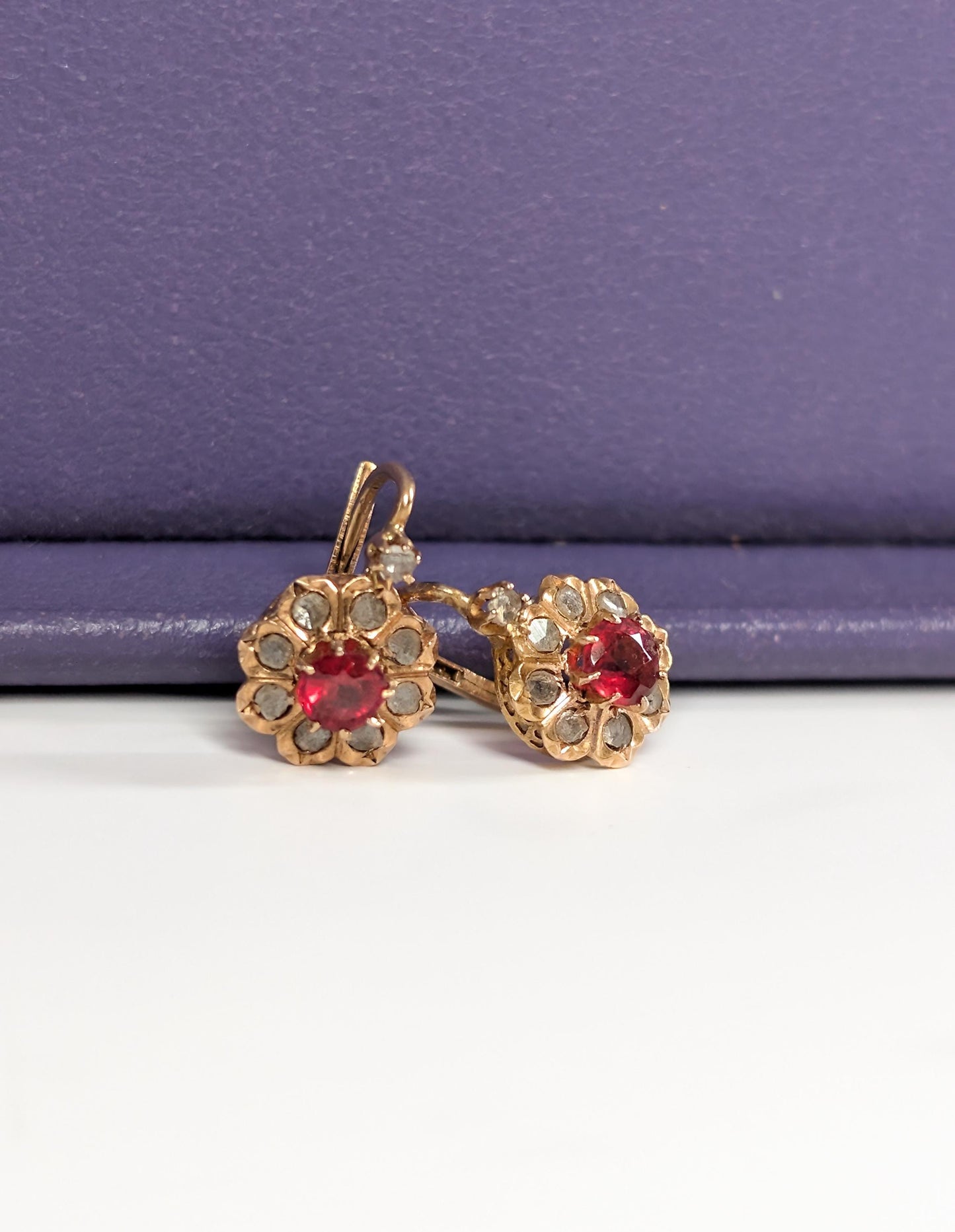 Vintage earrings

OMC diamond jewel

Gold earrings

edwardian earring

drop earrings

Diamond Earrings

diamond earring

cluster earring

antique earrings

antique earring

antique diamond

1900 earrings

18K diamond earrings