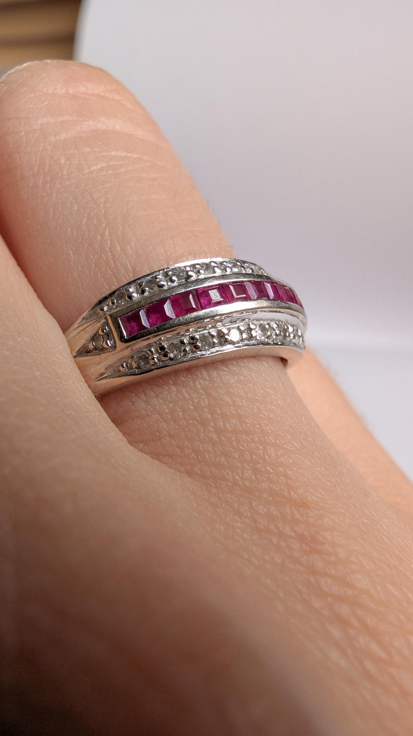 Vintage 18k Gold Ruby Diamond Ring, Size 6.5